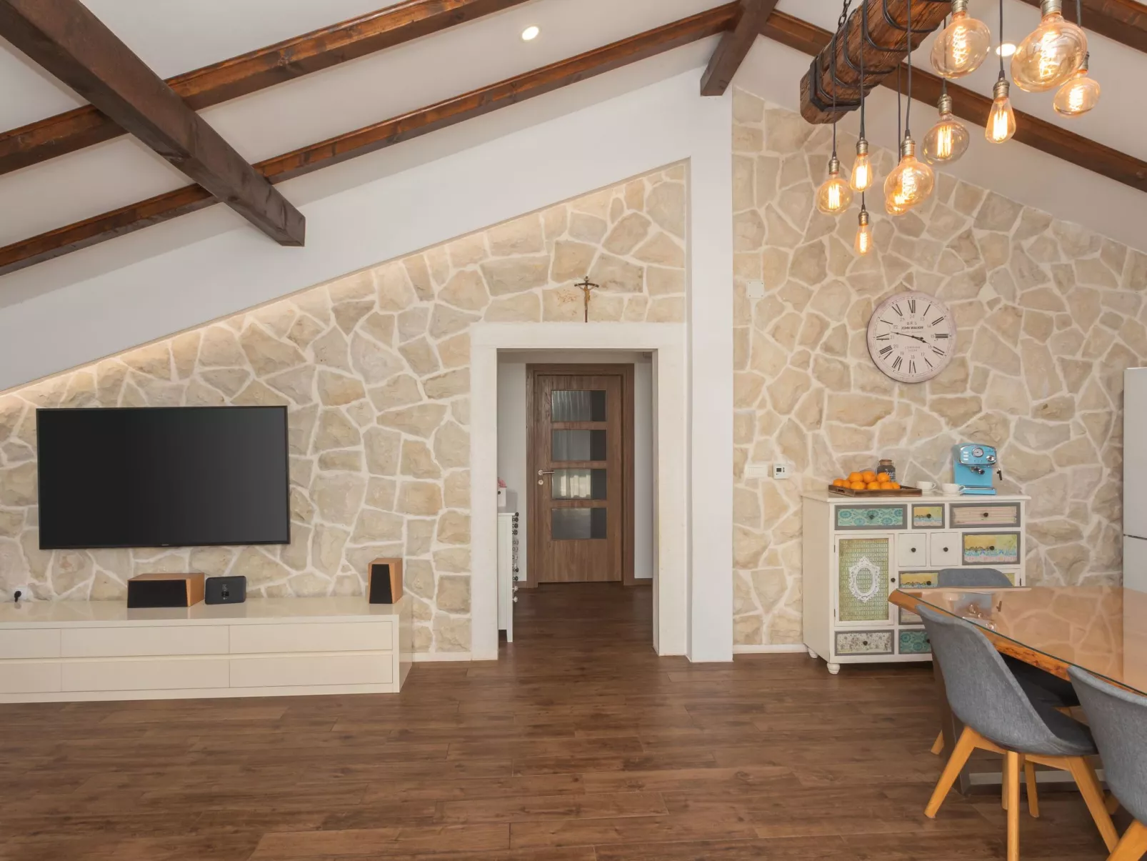 Villa FarAway in Dubrava kod Sibenik-Drinnen