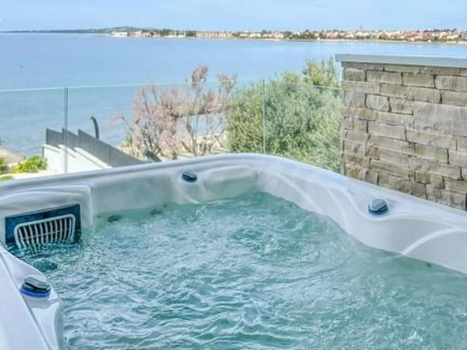 Luxuriöse Villa direkt am Meer - Agentur TA Leut-Dehors