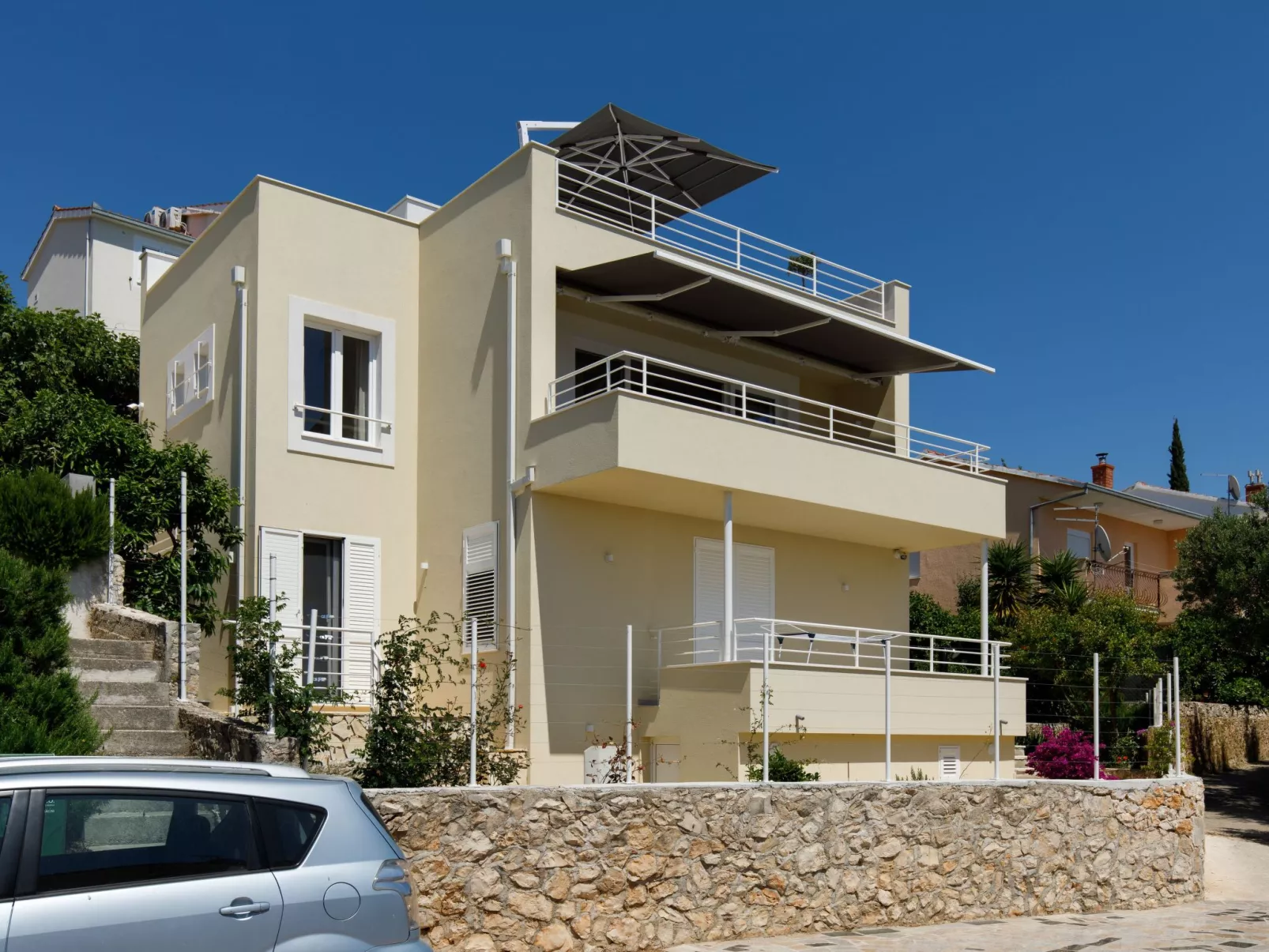 "Villa Anadea" mit Whirlpool-Drinnen