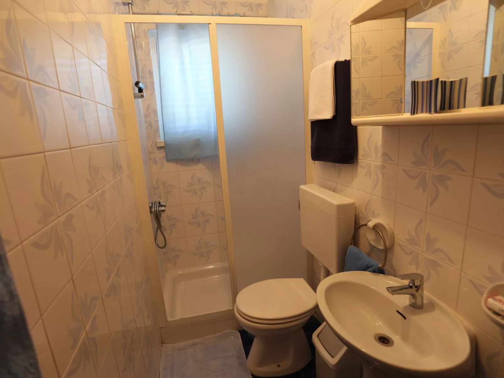 Appartement "Apartman Ružica" mit Terrasse-Dedans