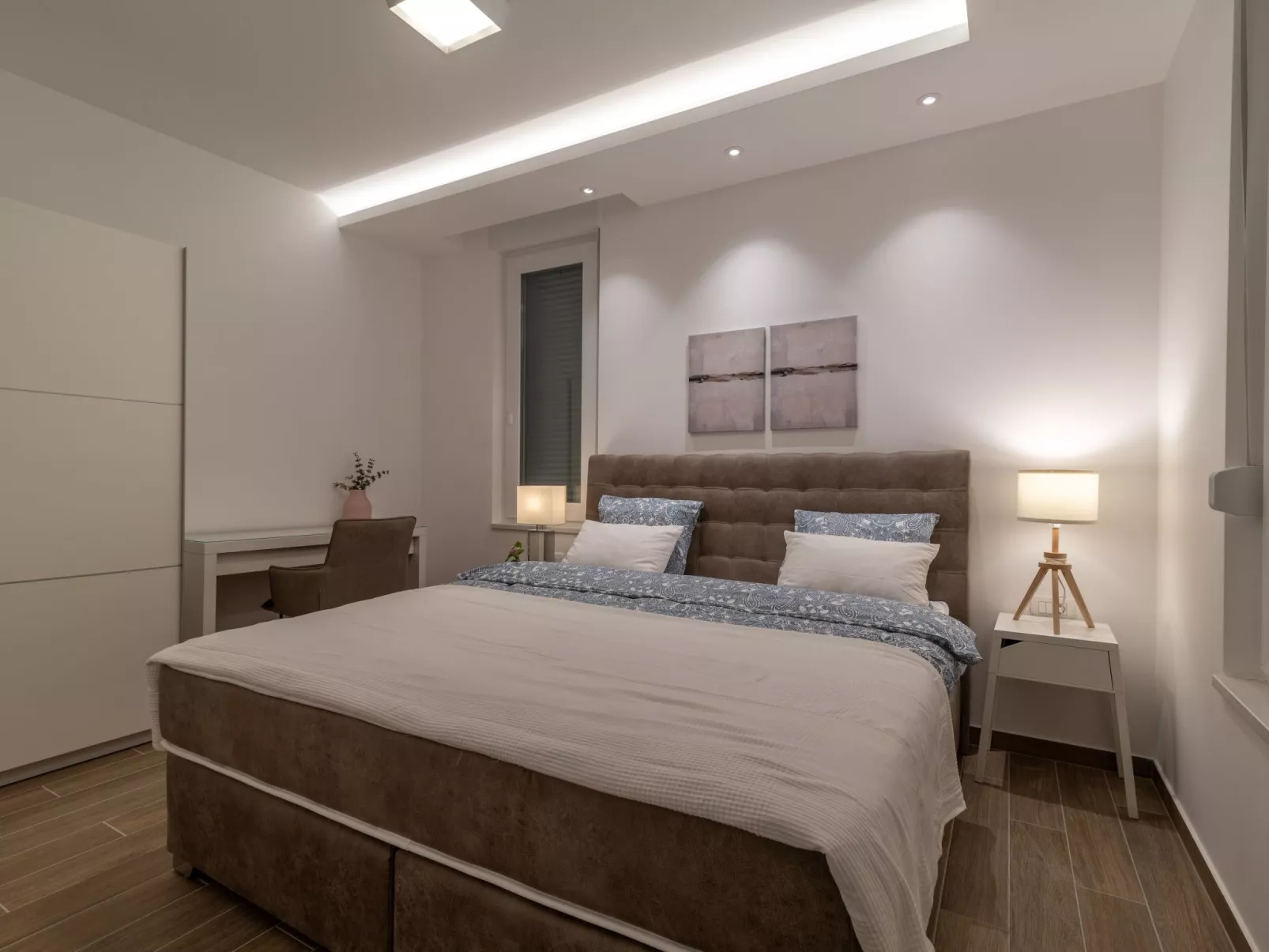 Luxuriöse Ferienvilla mit privatem Pool-Dedans