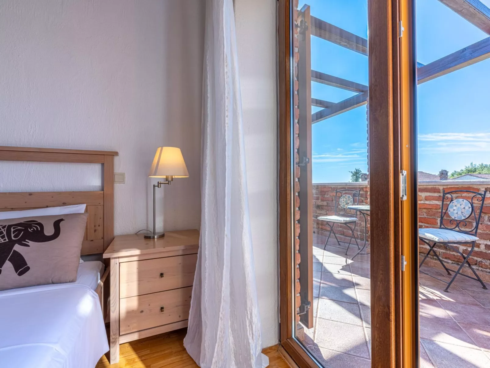 "Paradis 6" mit Whirlpool-Dedans