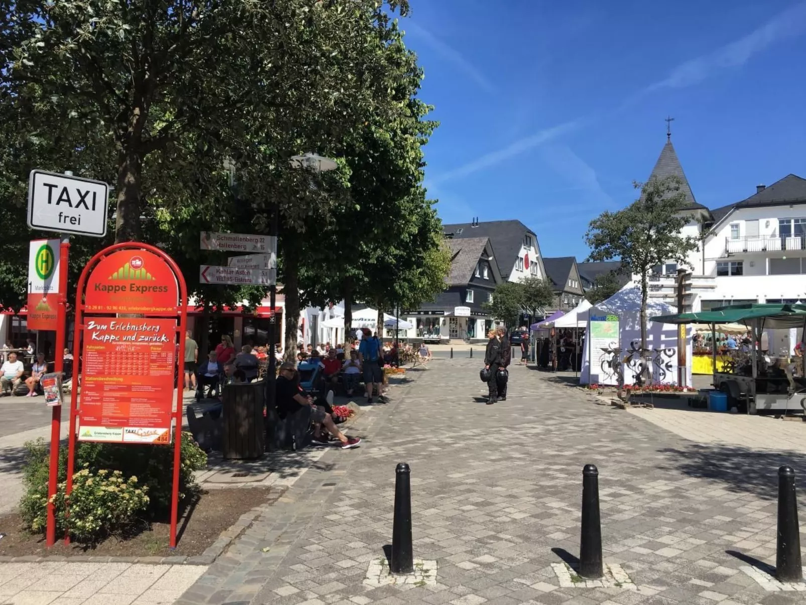 Berg- und Seeblick am Hillebachsee-Draußen