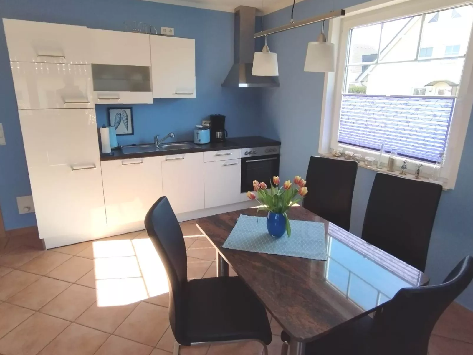 Schönes Ferienhaus in Binz mit Großem Balkon-Drinnen