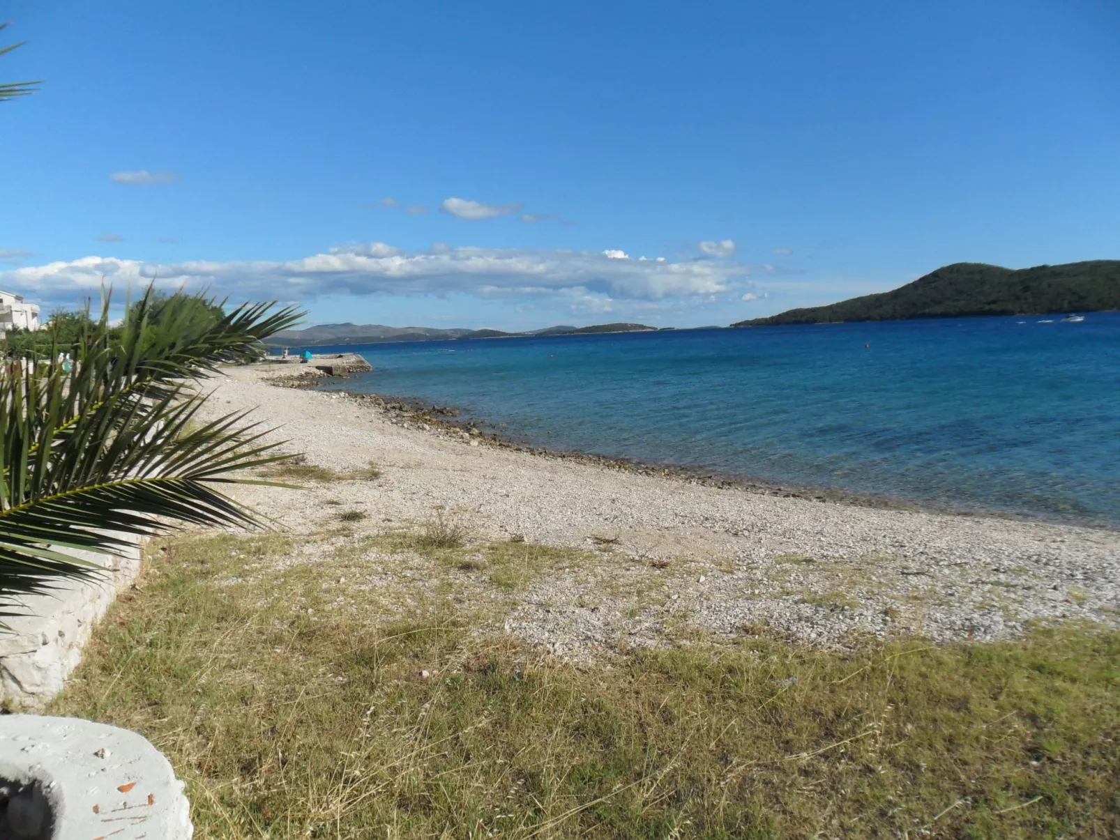Wohnung in Šibenik mit privatem Parkplatz-Draußen