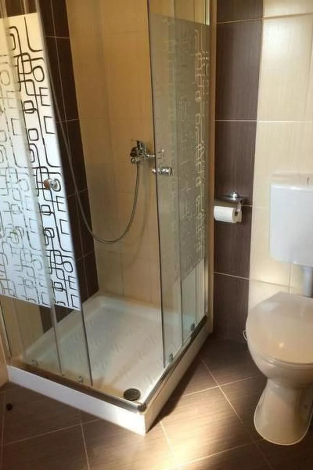 Wohnung mit Blick auf das Wasser-Drinnen