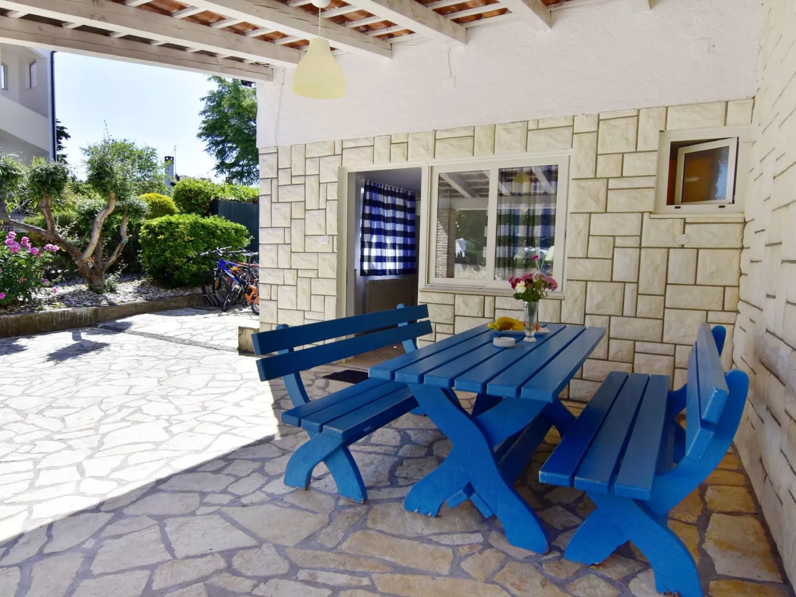 Apartment Nika 4 in der Residenz mit Pool und Whirlpool in Strandnähe - Draußen