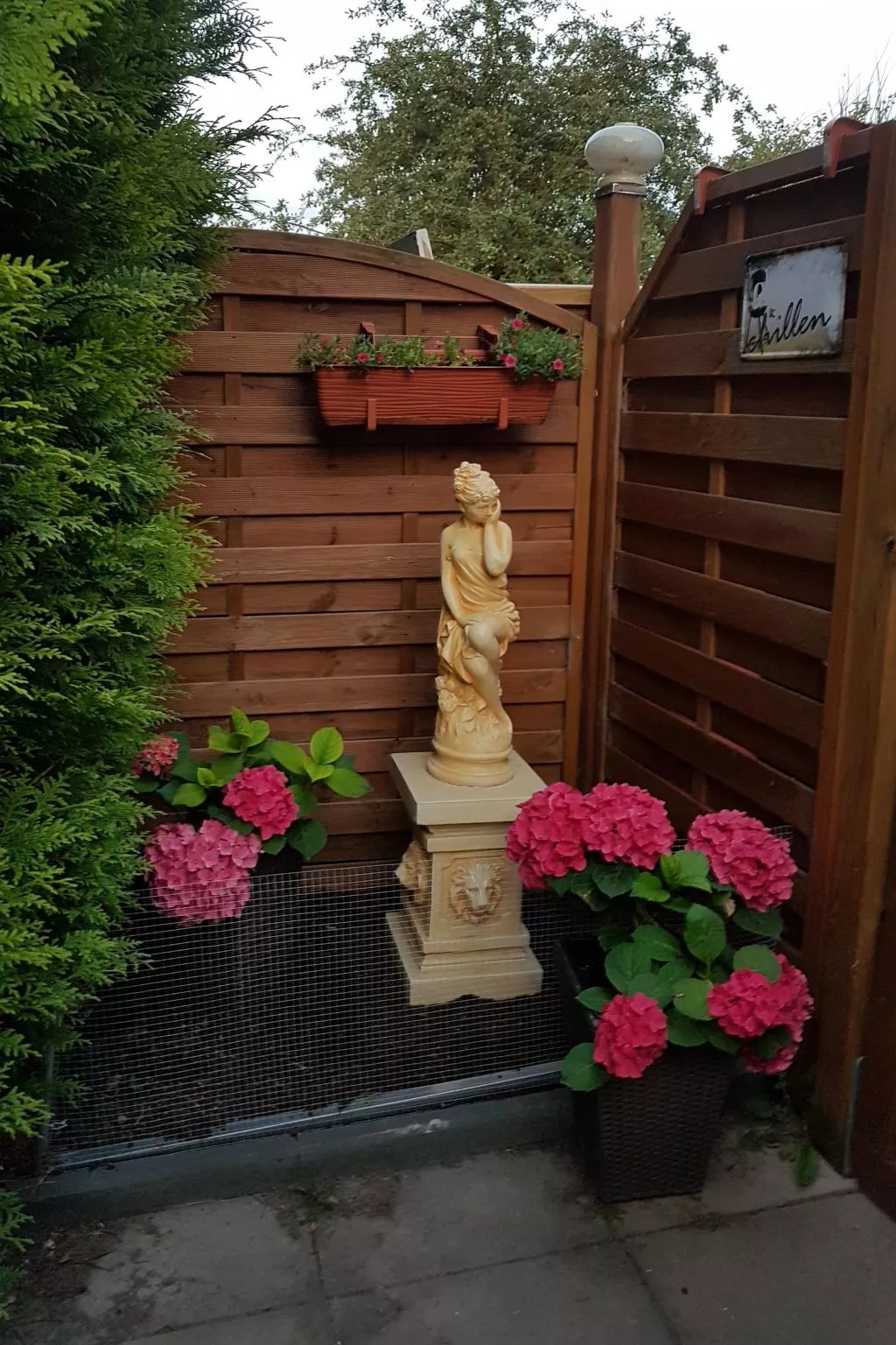 Portals Vells - Outside