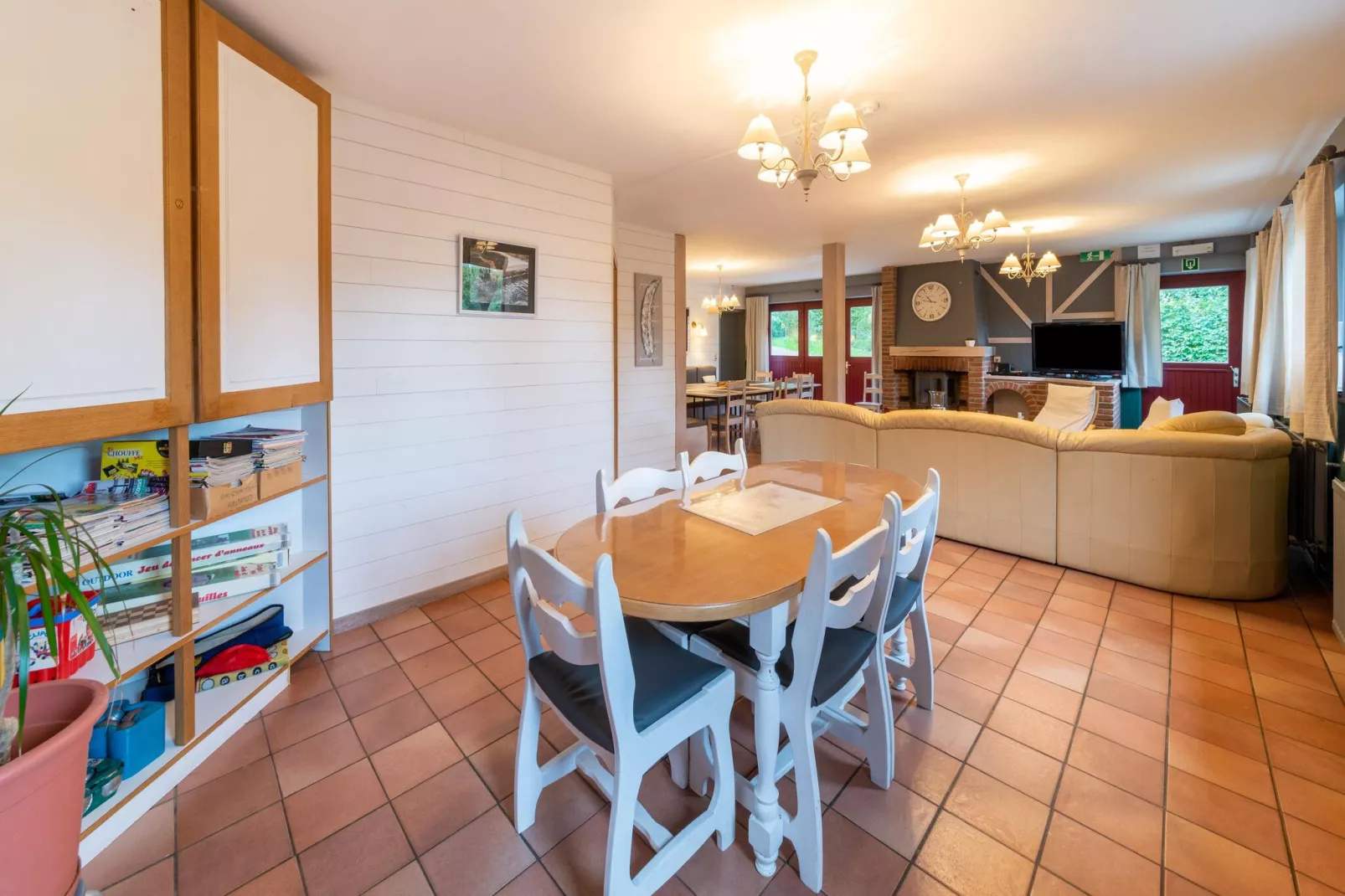 Magnifique habitation pour 16 personnes à Wanne-Esszimmer