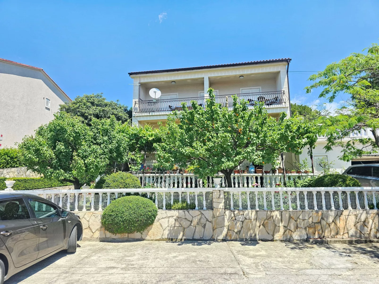 Wohnung für 7 Personen mit Terrasse und Meerblick-Dedans
