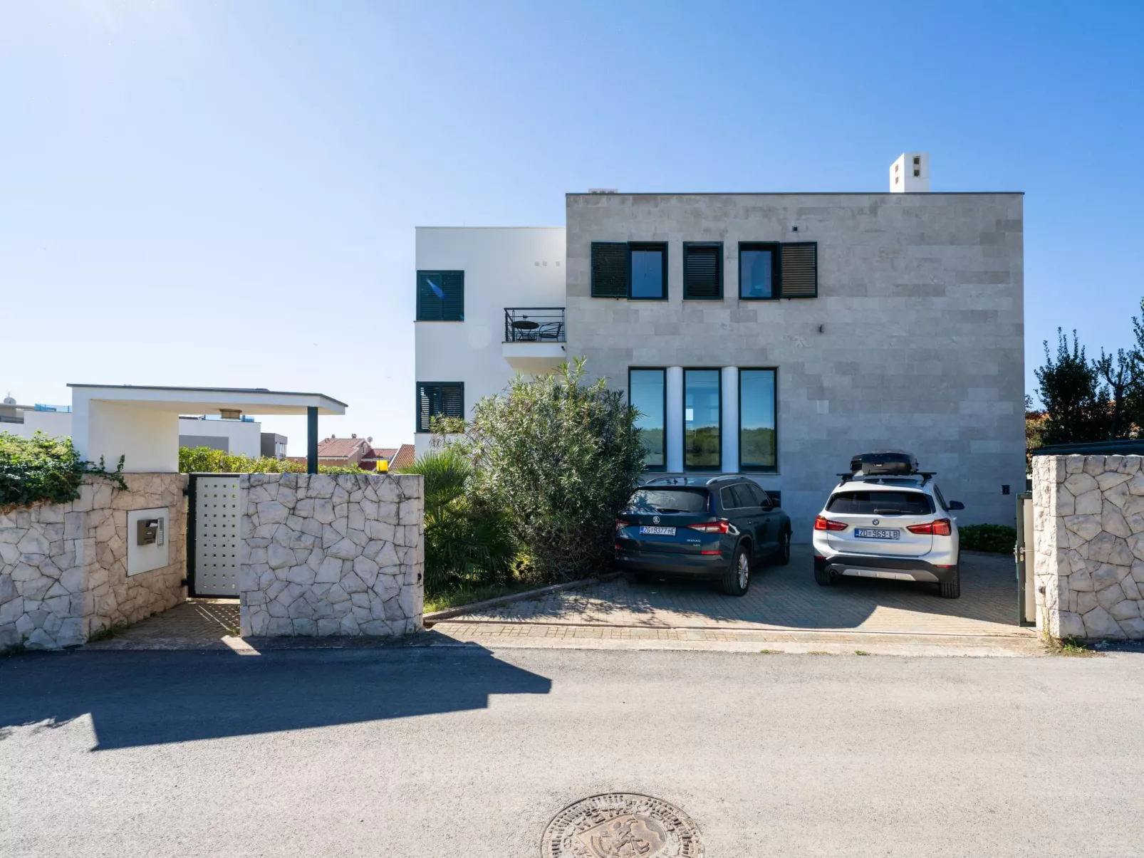 Luxuriöse Villa mit Meerblick - von TA Leut Agency-Image-tags.info