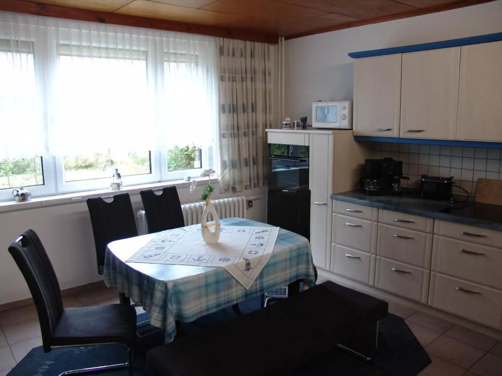 Uns Oellernhuus-Inside