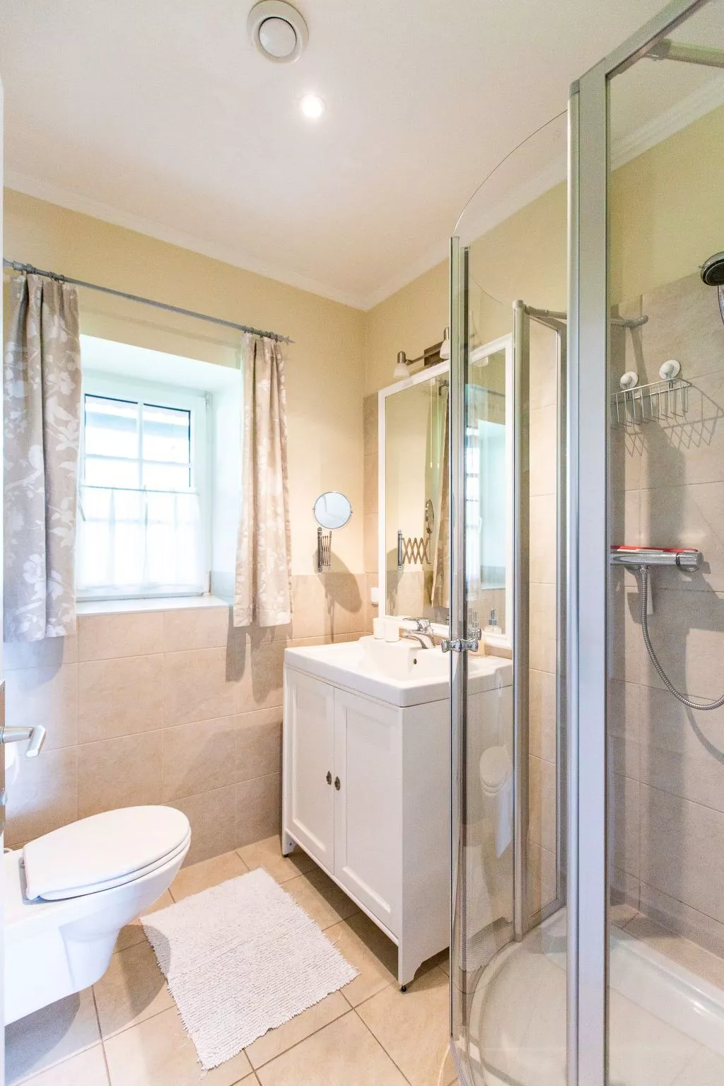 Exklusive Ferienwohnung in Piber mit Grill, Garten und Terrasse-Inside