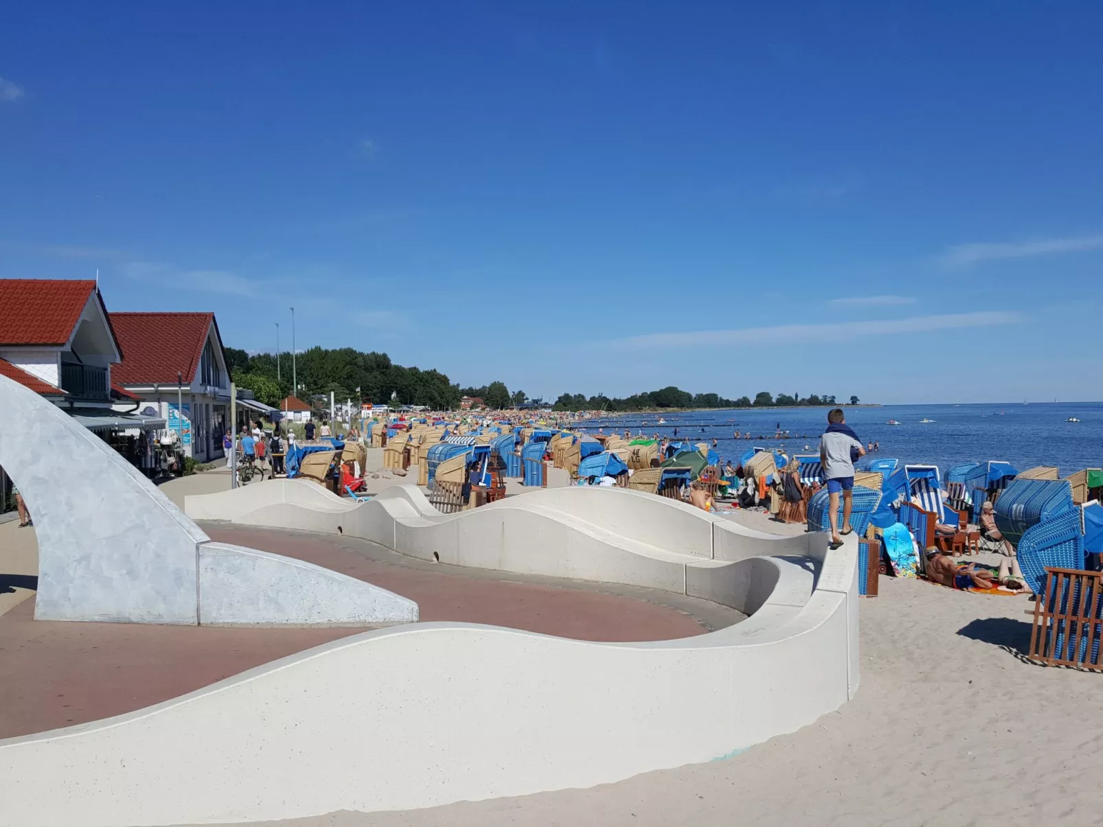 Andy Kellenhusen-Outside