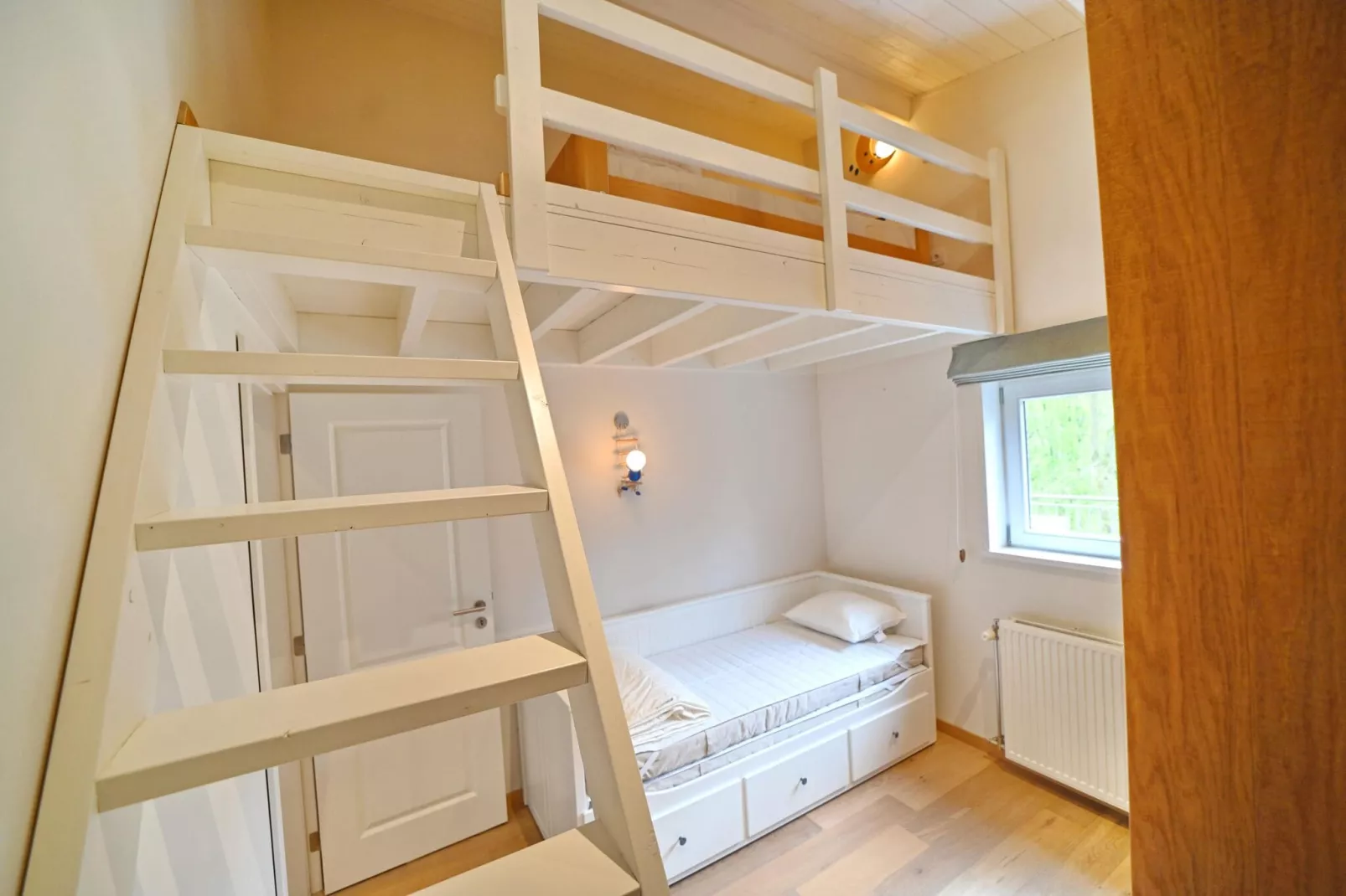 Château Beychevelle-Bedroom
