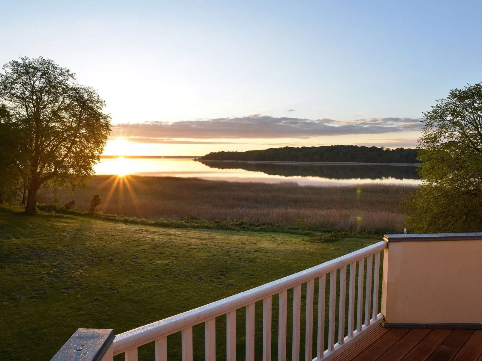 Wohnung im zweiten Obergeschoss des Gutshauses-Outside