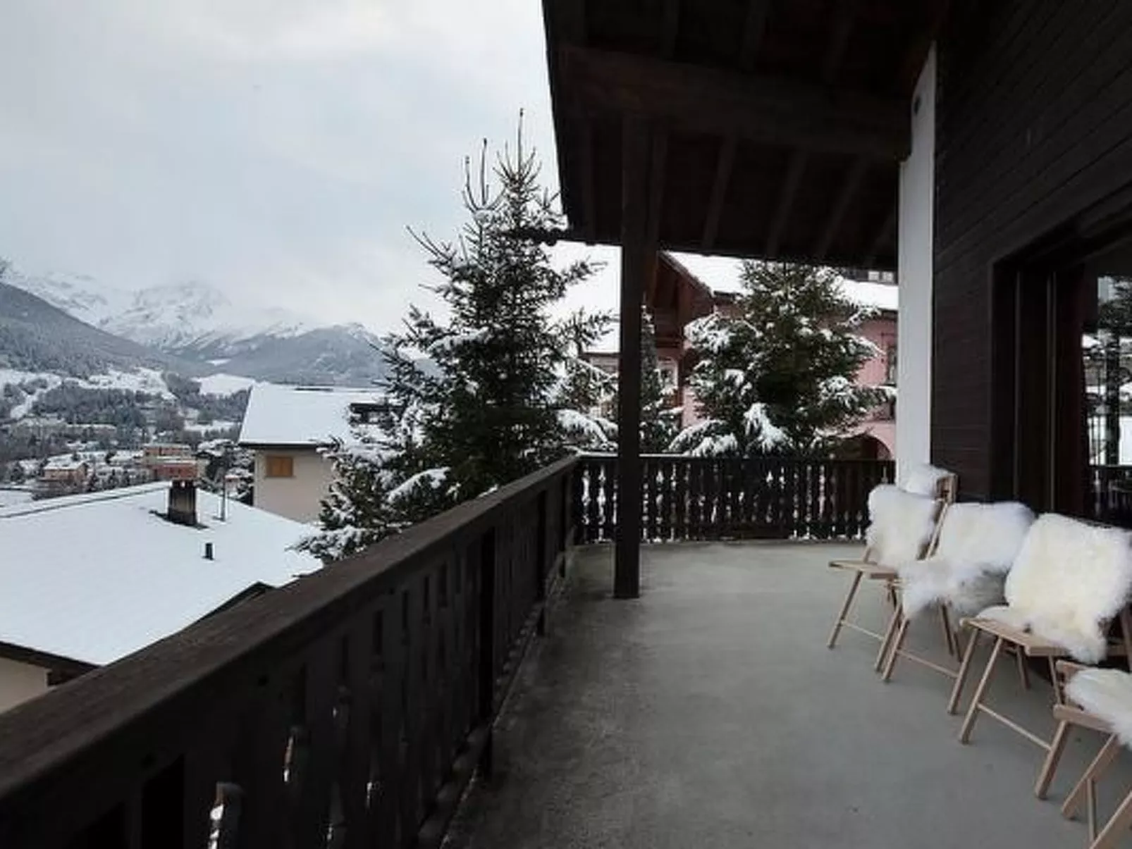 Chasa Diala-Draußen