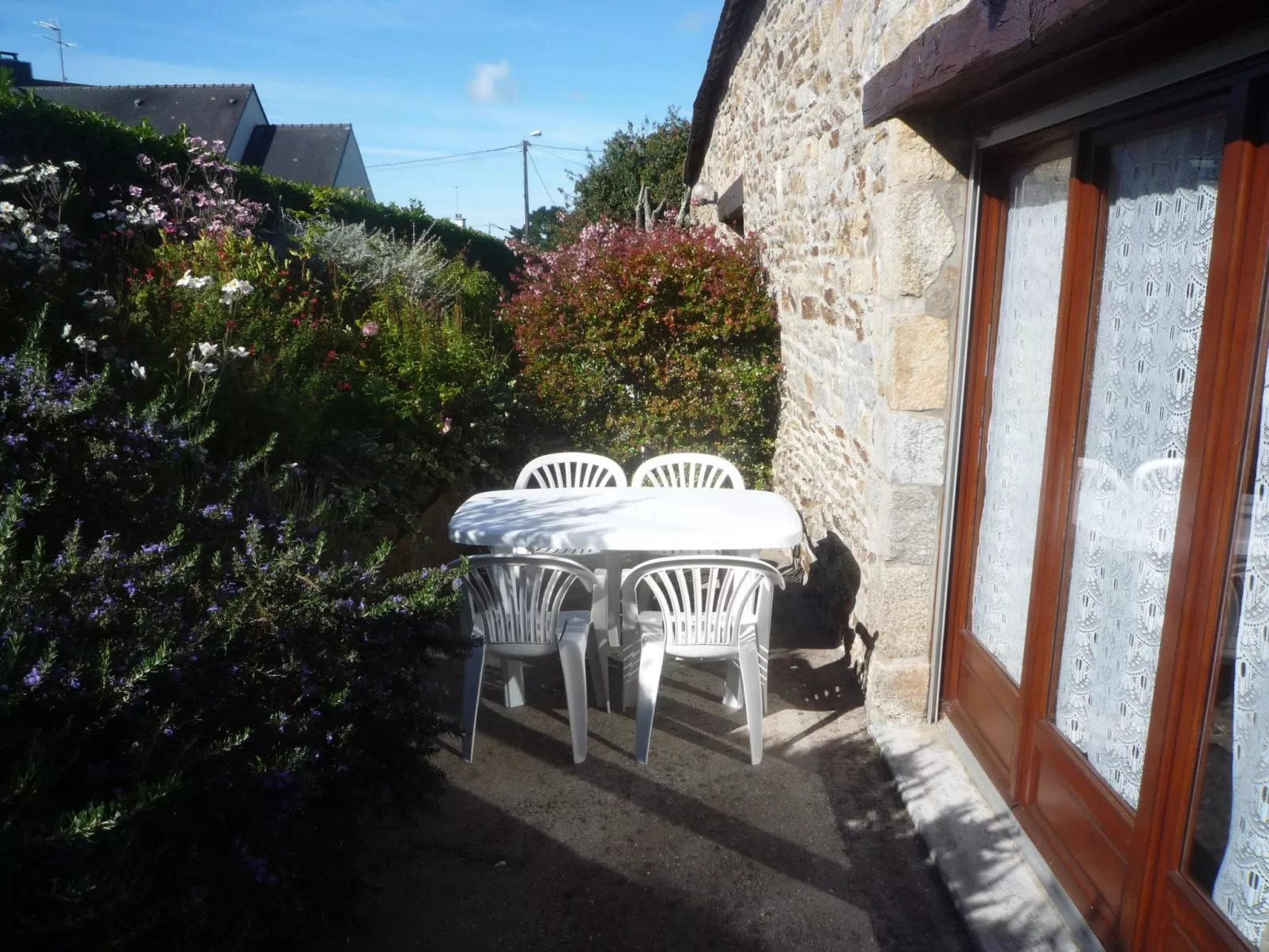 Eine kleine Oase der Ruhe am Meer-Drinnen