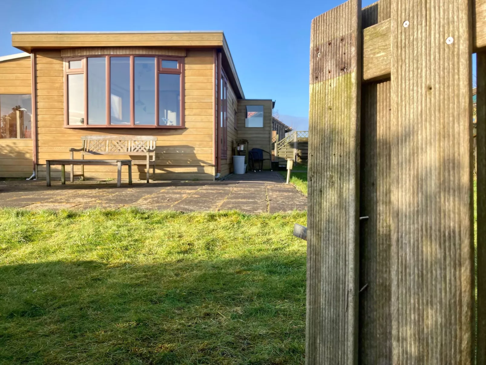 Haus Sonnenschein mit Blick auf das Lauwersmeer-Drinnen