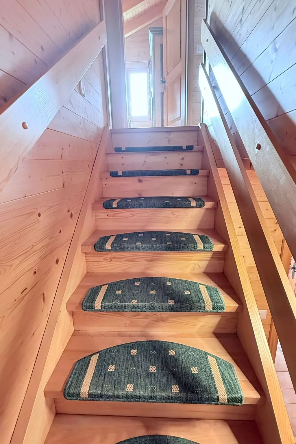 Chalet Poiema-Image-tags.info