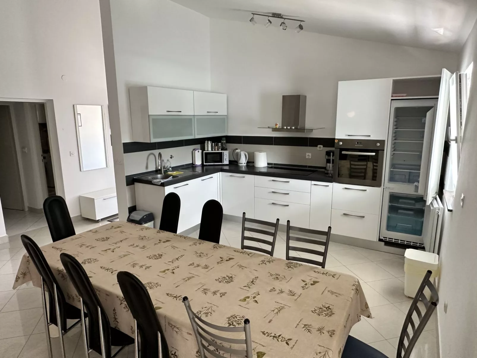 Ferienwohnung-Dedans