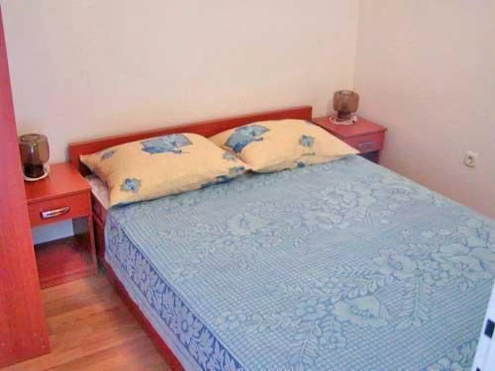 Sunara mit Terrasse und Kinderpool-Dedans