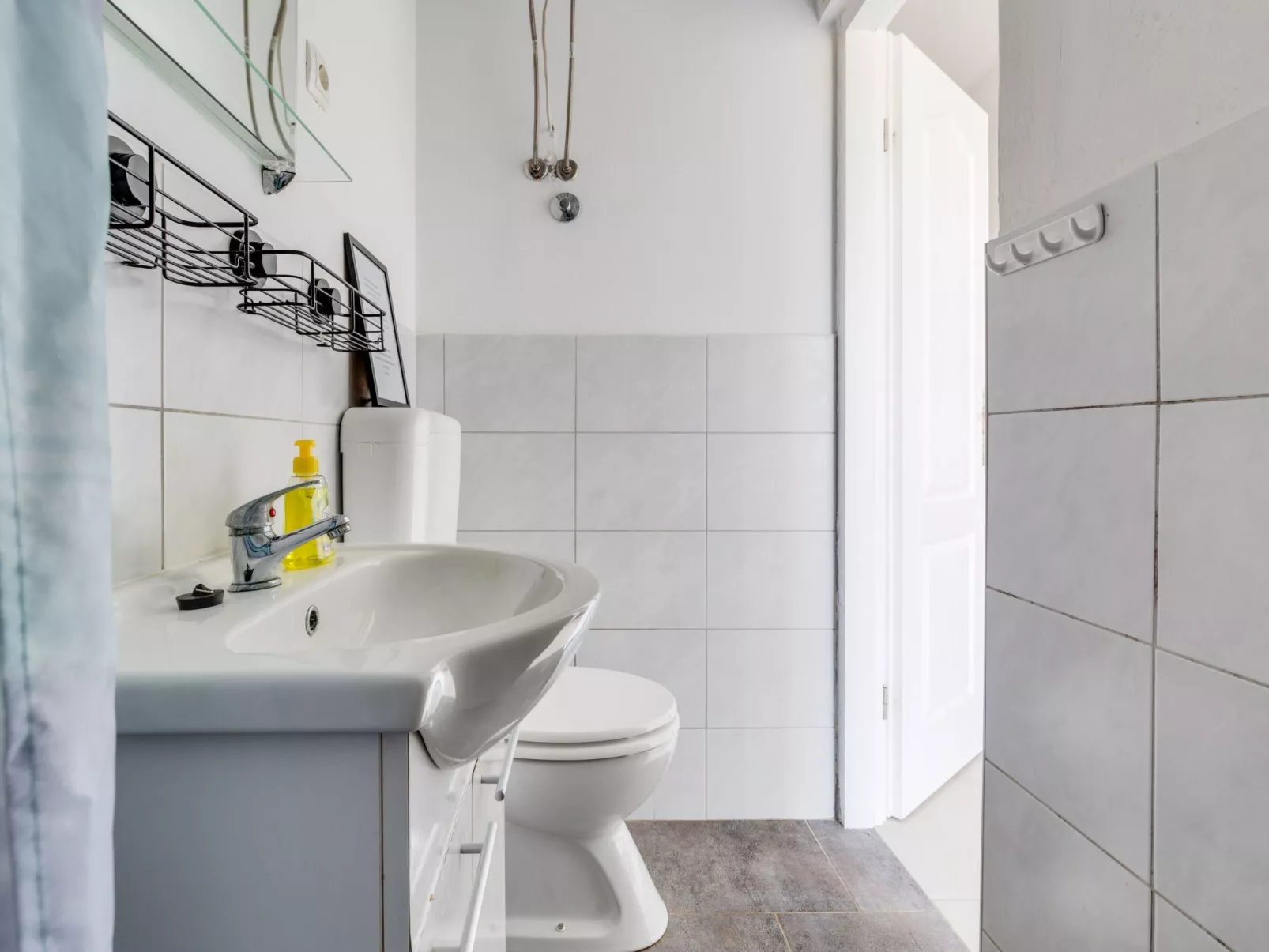 "Lenko 1" mit Blick auf das Wasser-Dedans