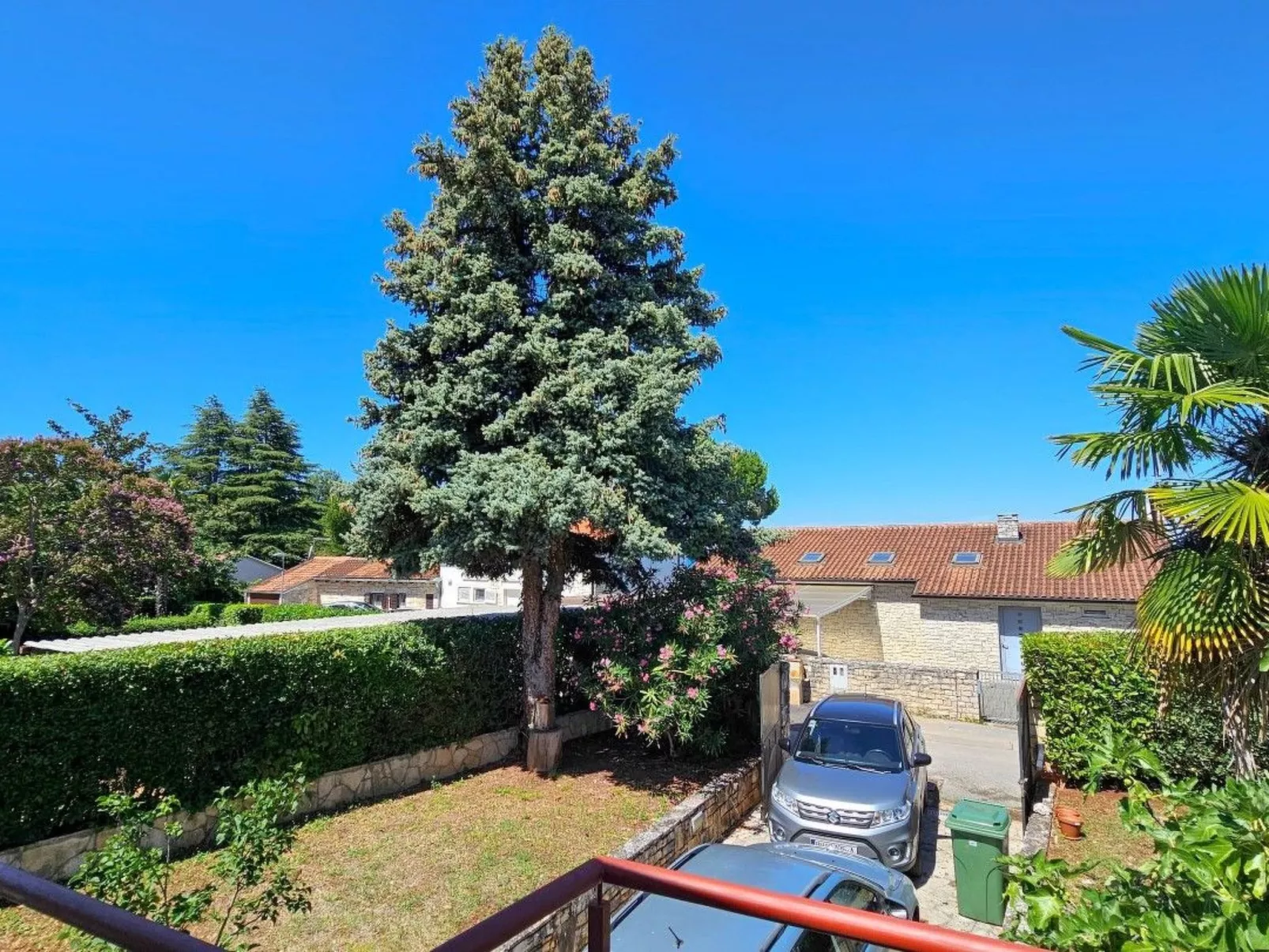 "Casa Elza" direkt am Wasser-Dehors