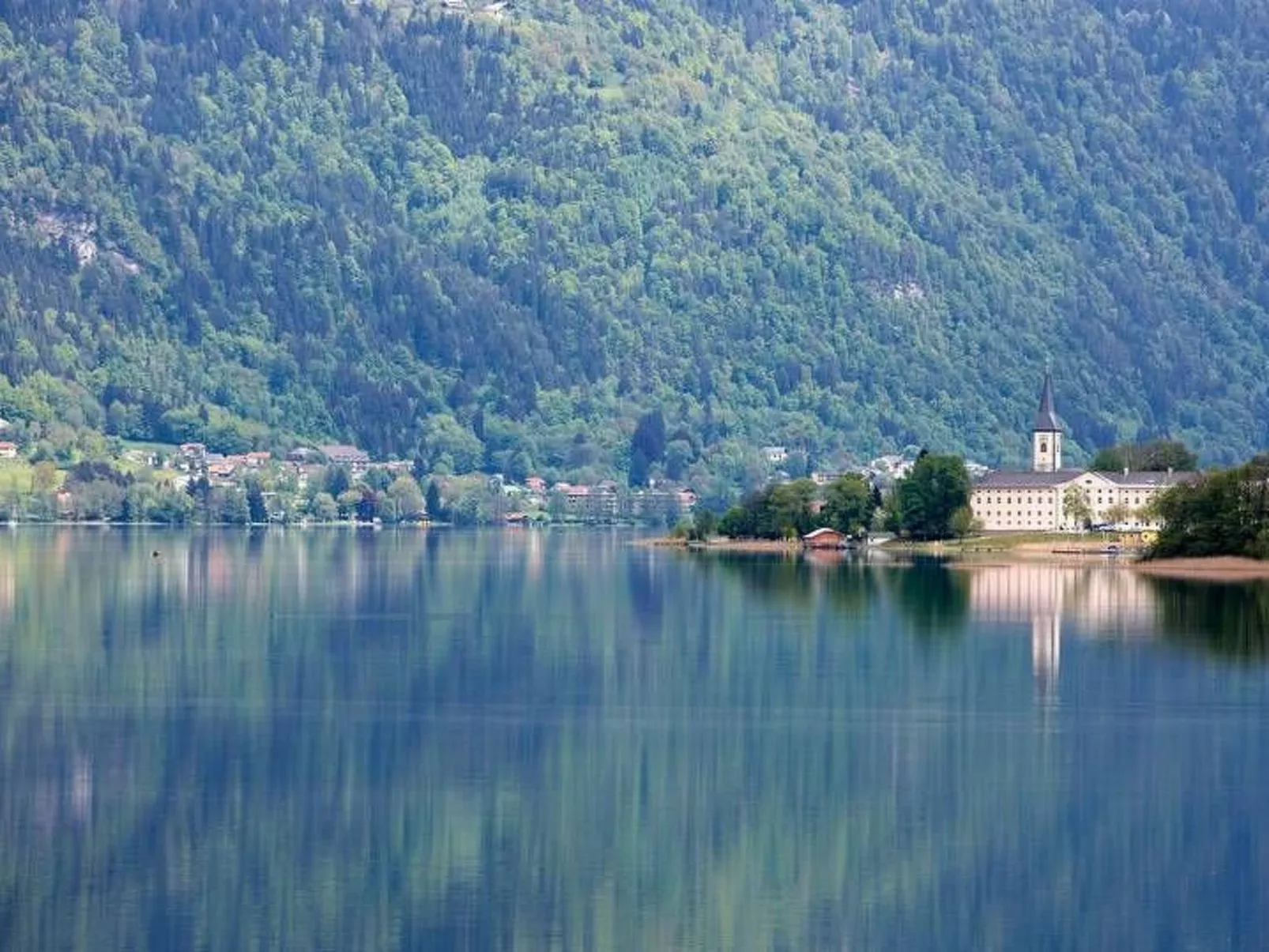 Am Ossiacher See mit Garten-Dehors