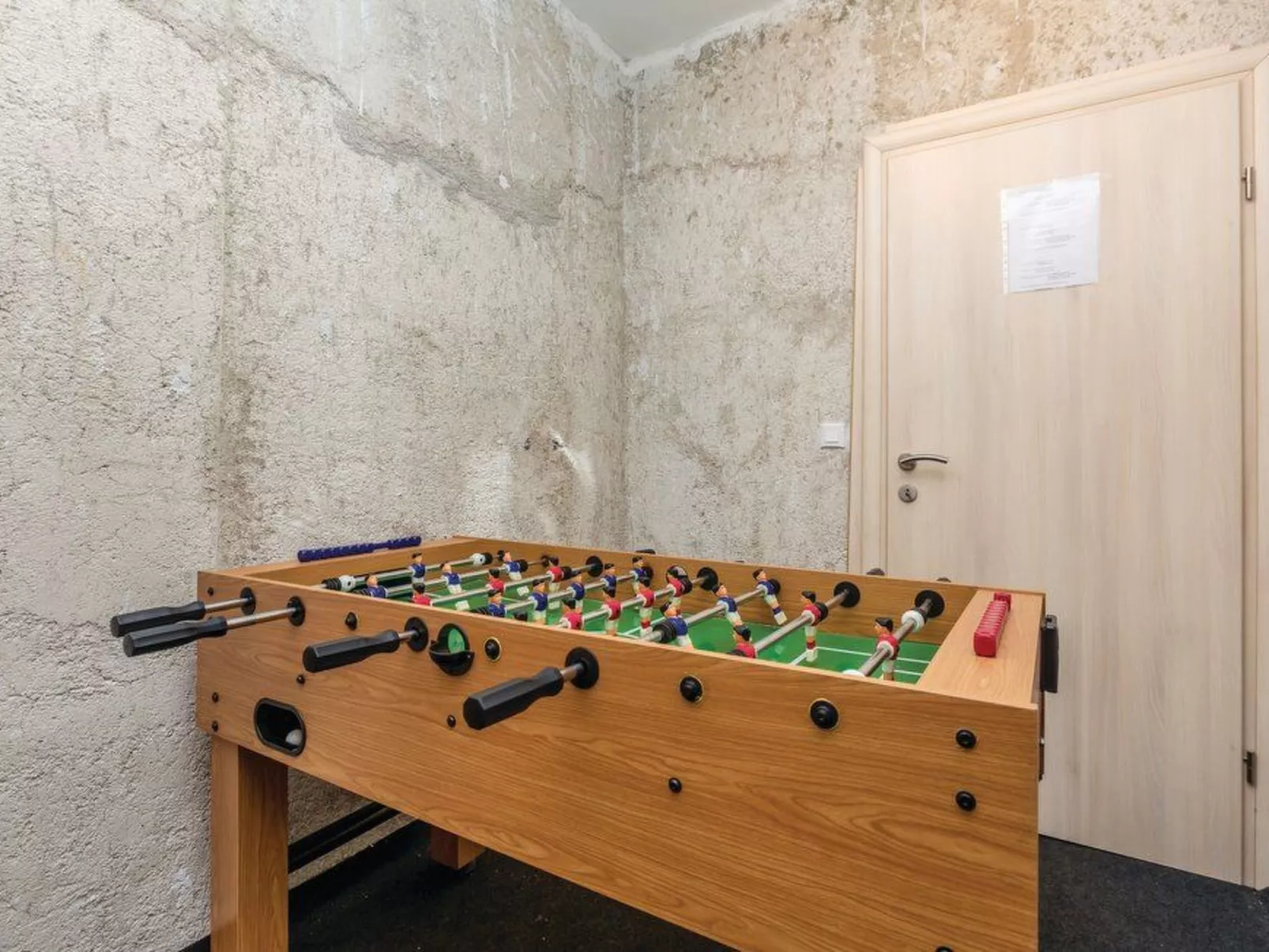 Geräumige, topmoderne Ferienvilla mit eigenem Pool-Inside