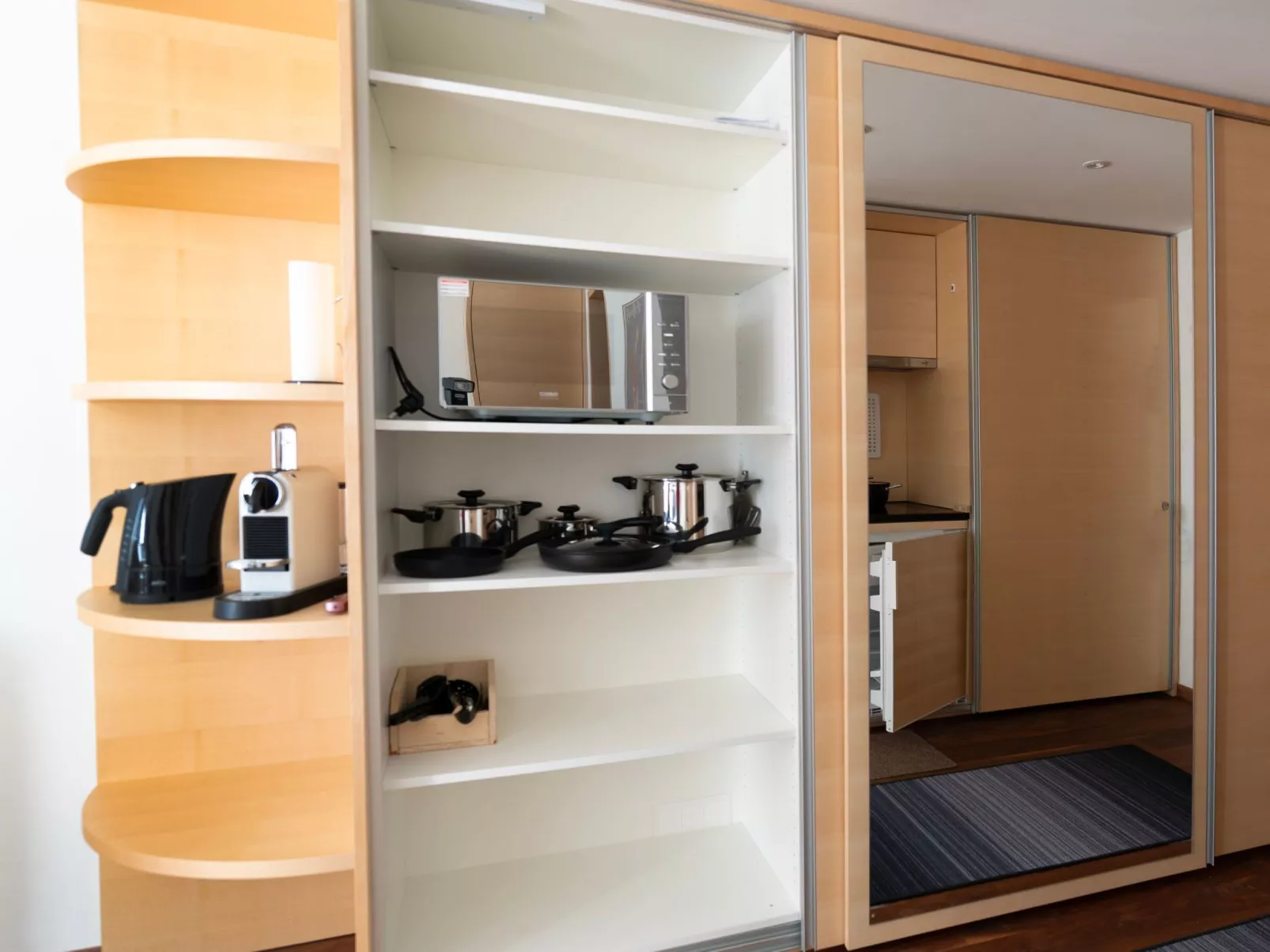 Apt 411 Hotel Europa-Inside