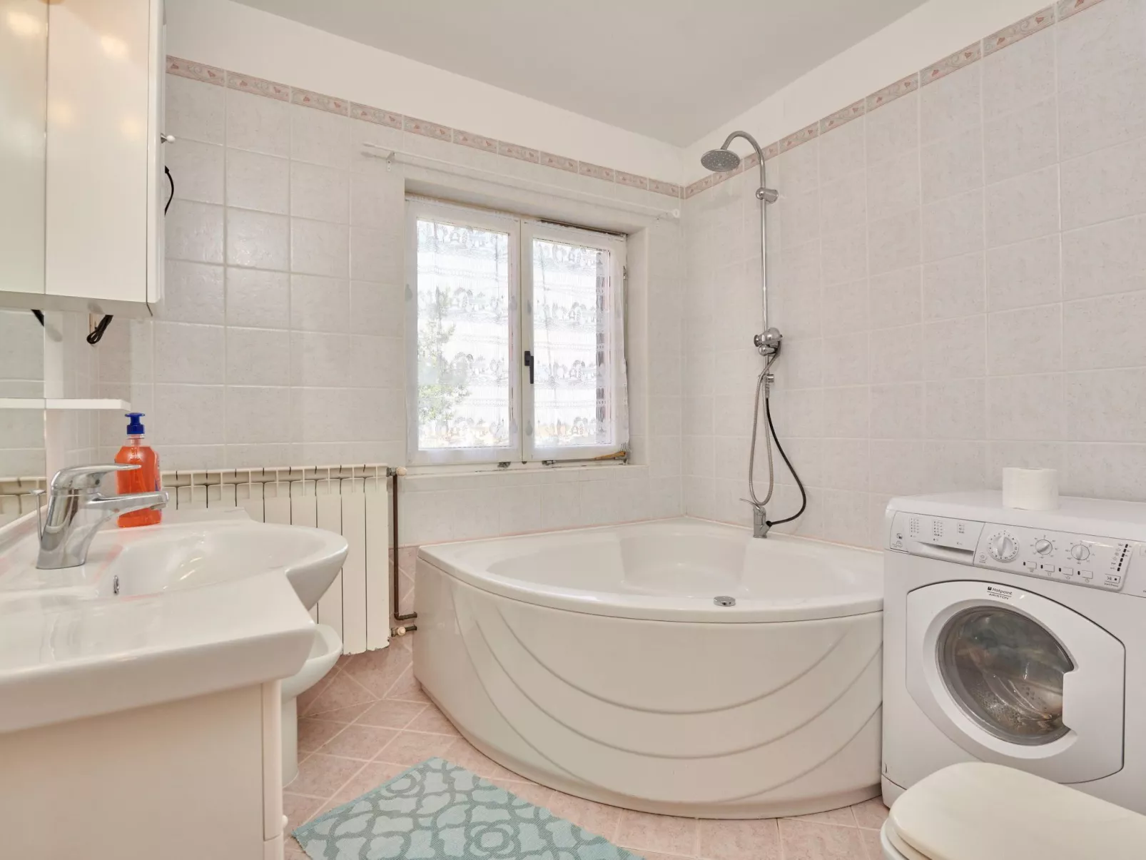 Villa Bastianich mit großem Garten und Pool-Inside