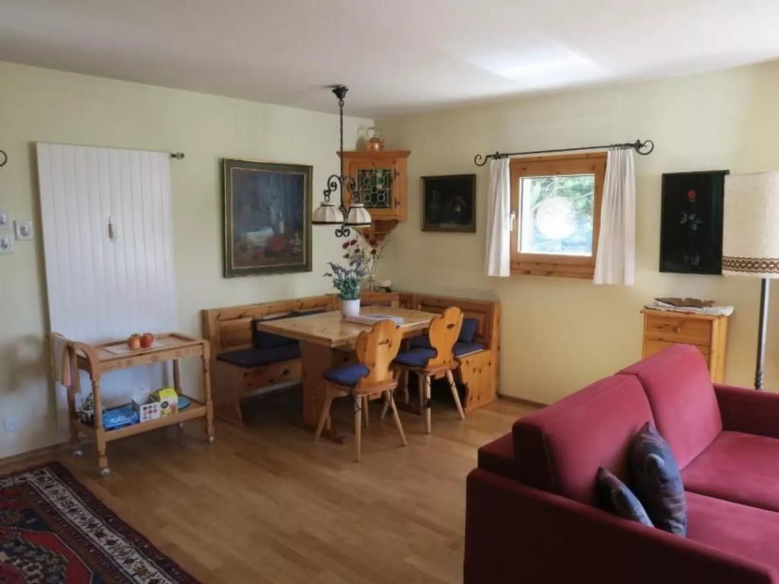 Chesa Nuschpigna Arn-Dedans