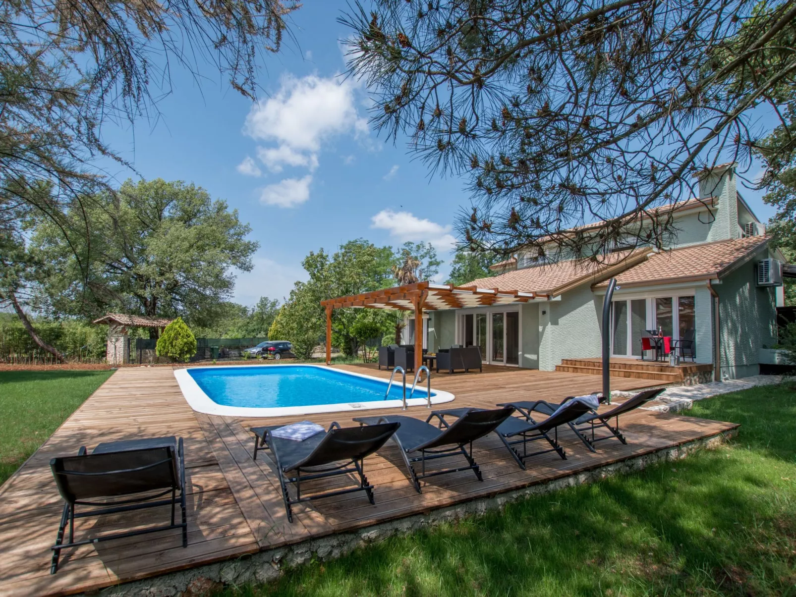 Für 10 Personen und 2 Kinder in Juricani, Istrien (Istrische Riviera)-Draußen