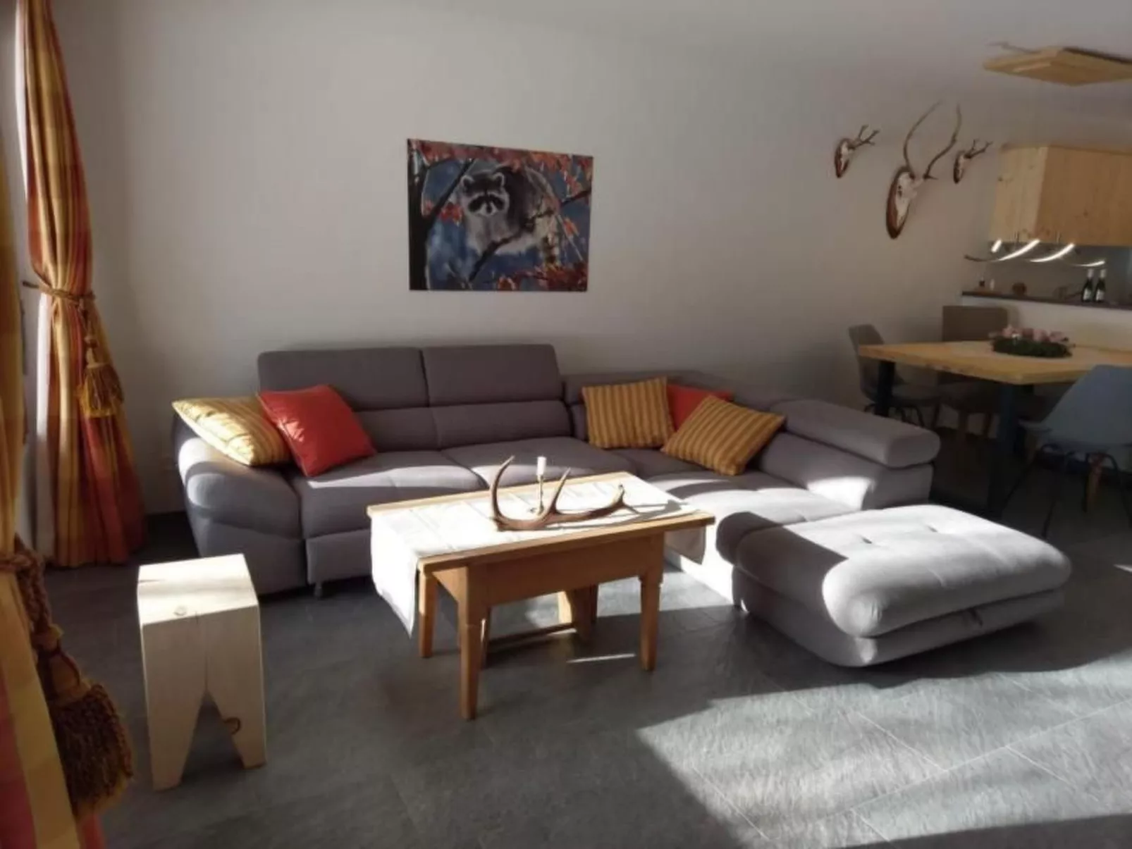 Chesa Rabgiusa 2-Image-tags.info