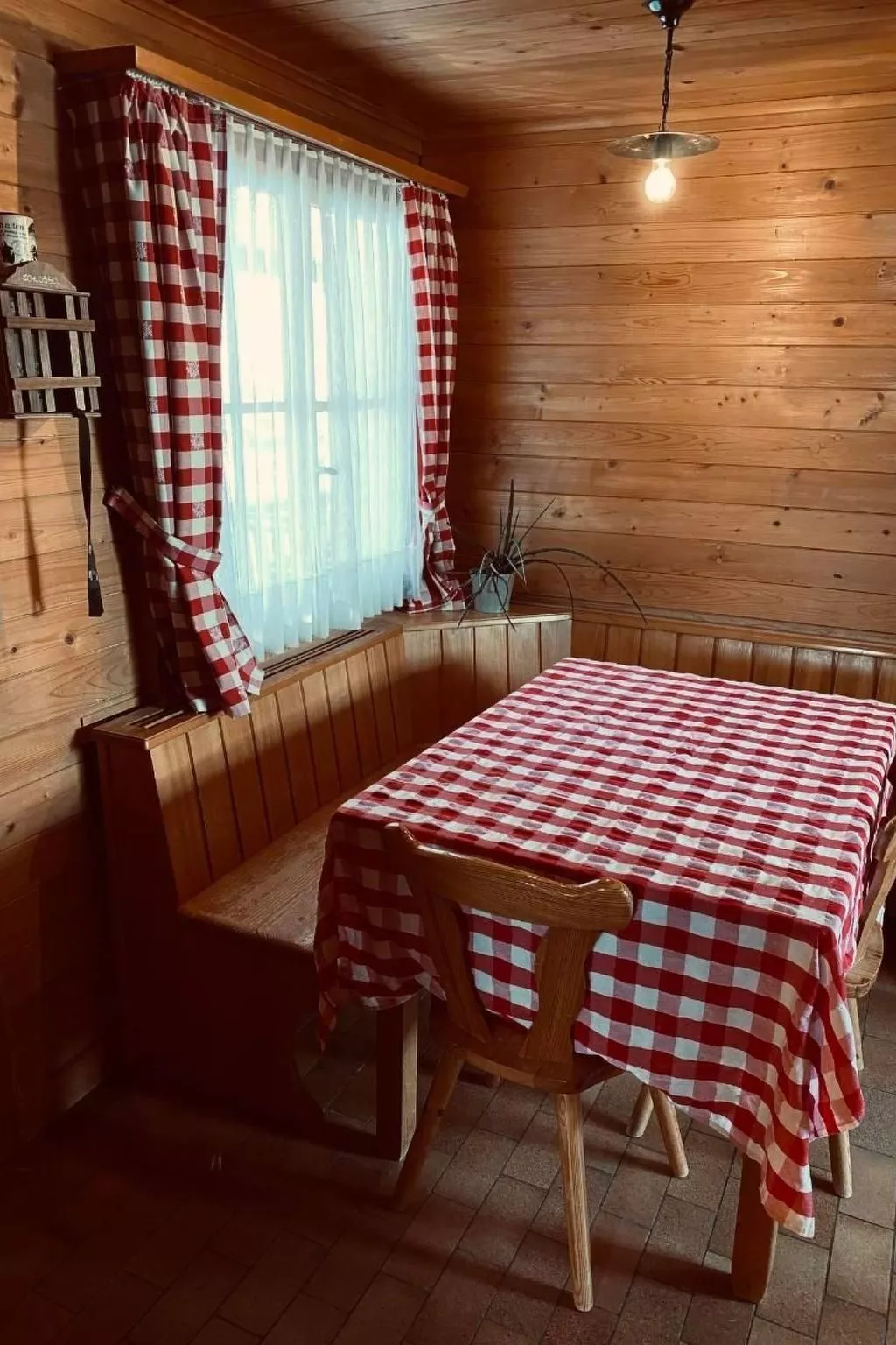 Chalet Bacchus (EG)-Dedans