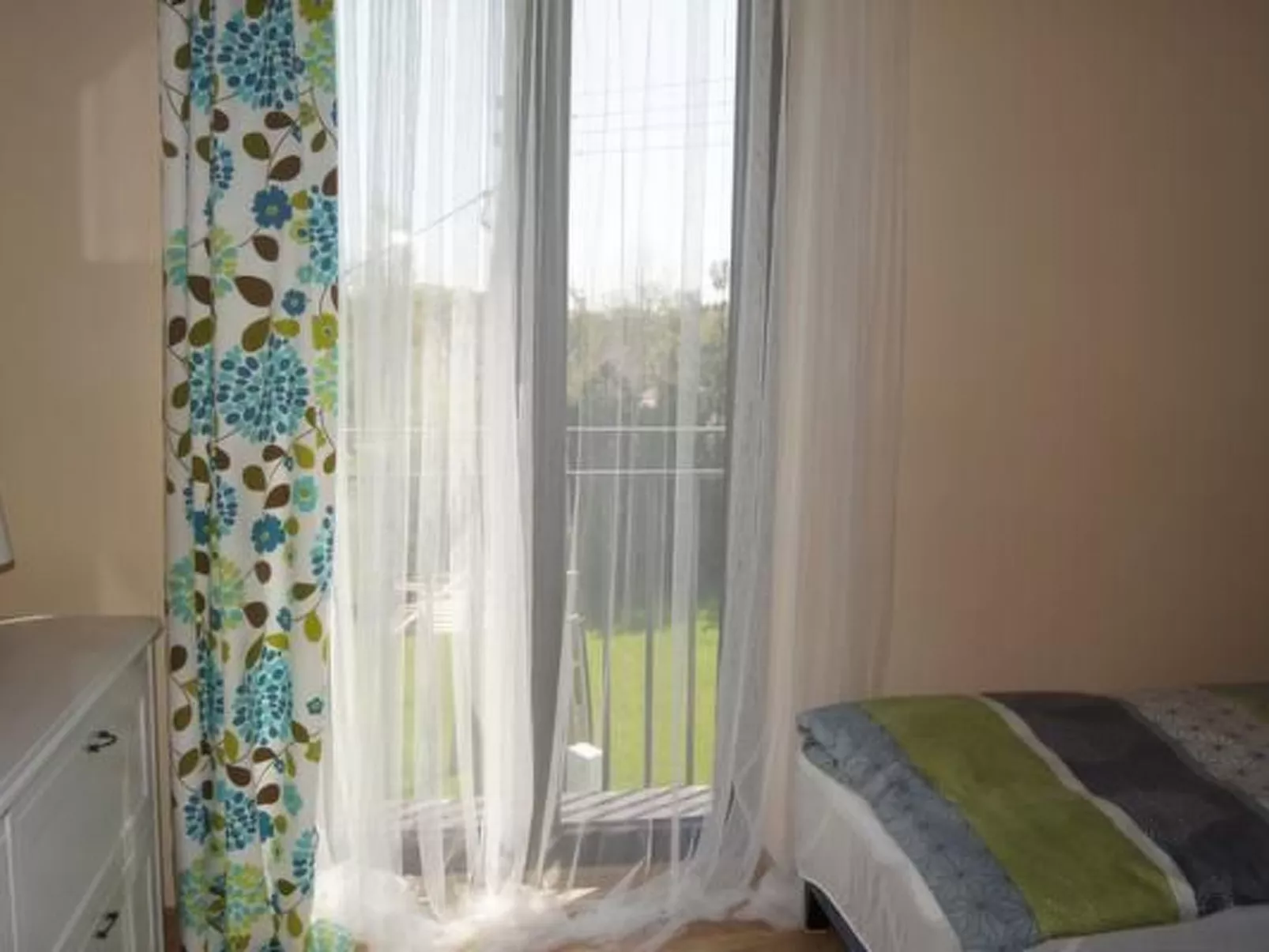 Mit Garten, Terrasse und Grill-Inside