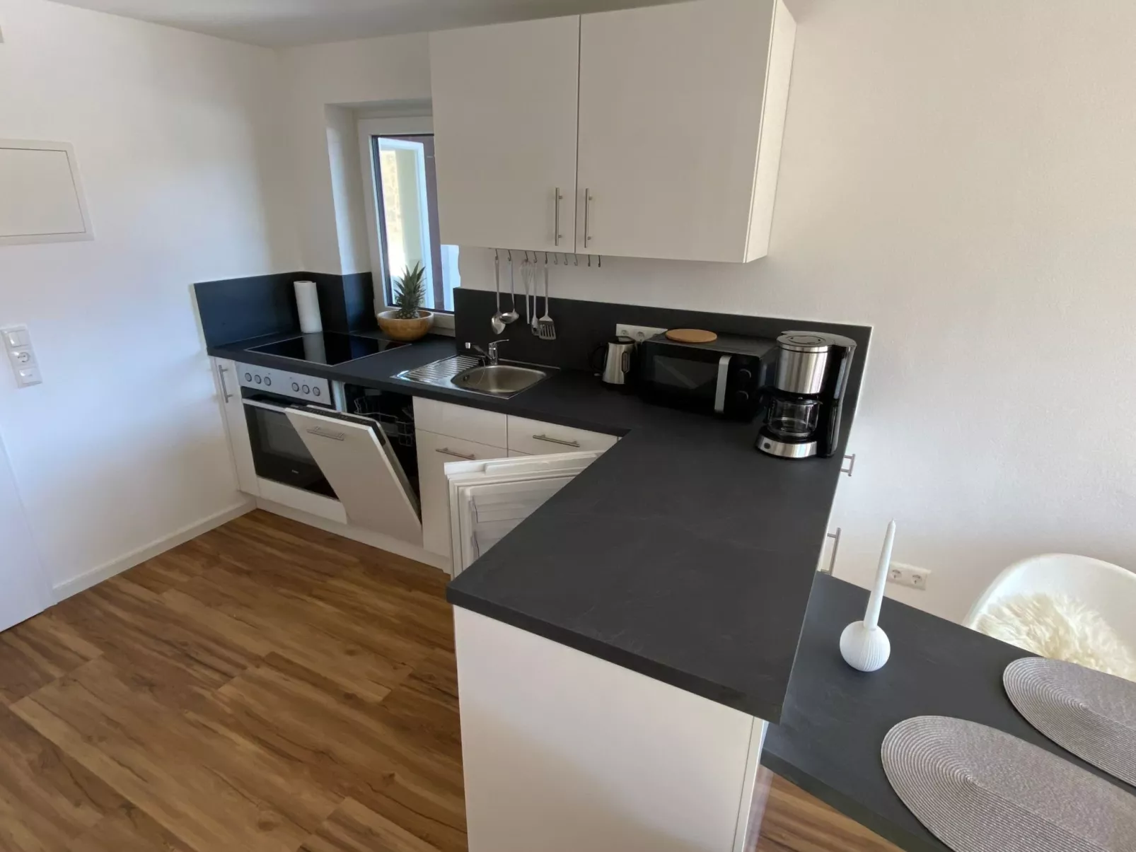 Falkenhorst Wh 25-Dedans