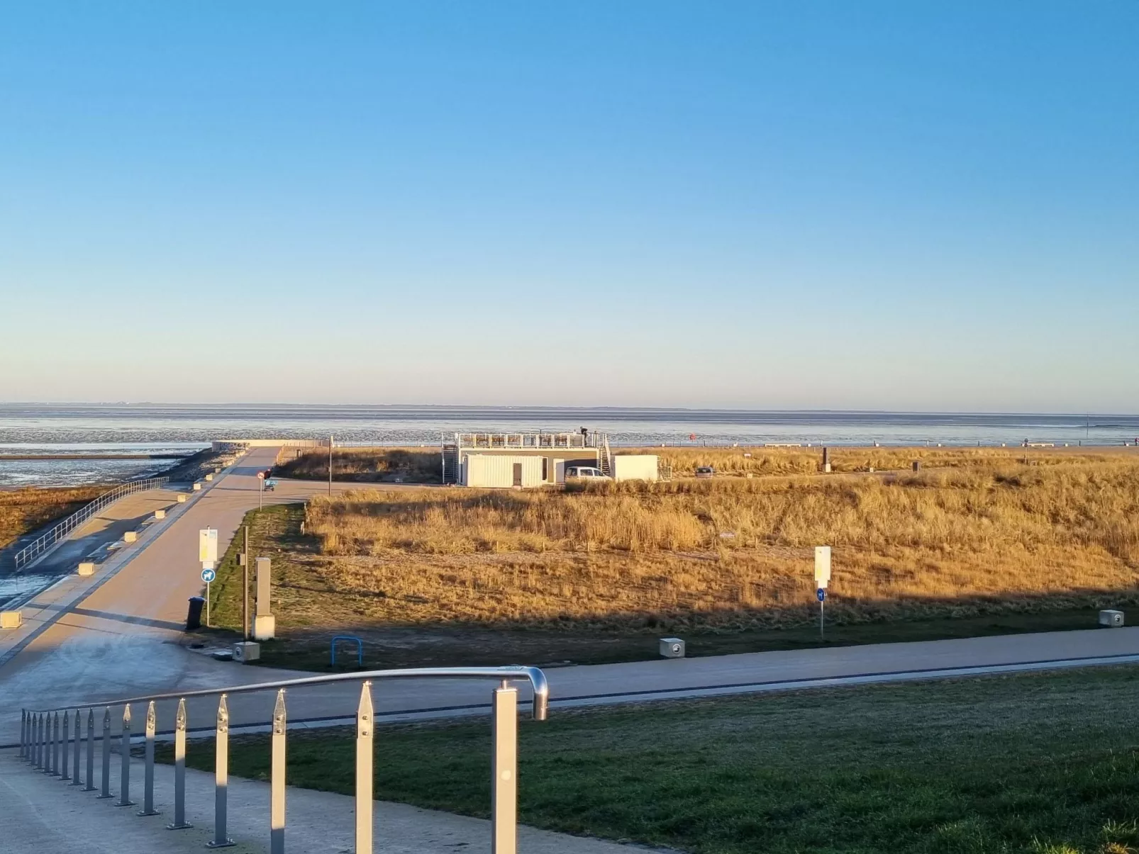 Wohnung in Norddeich direkt am Strand-Image-tags.info
