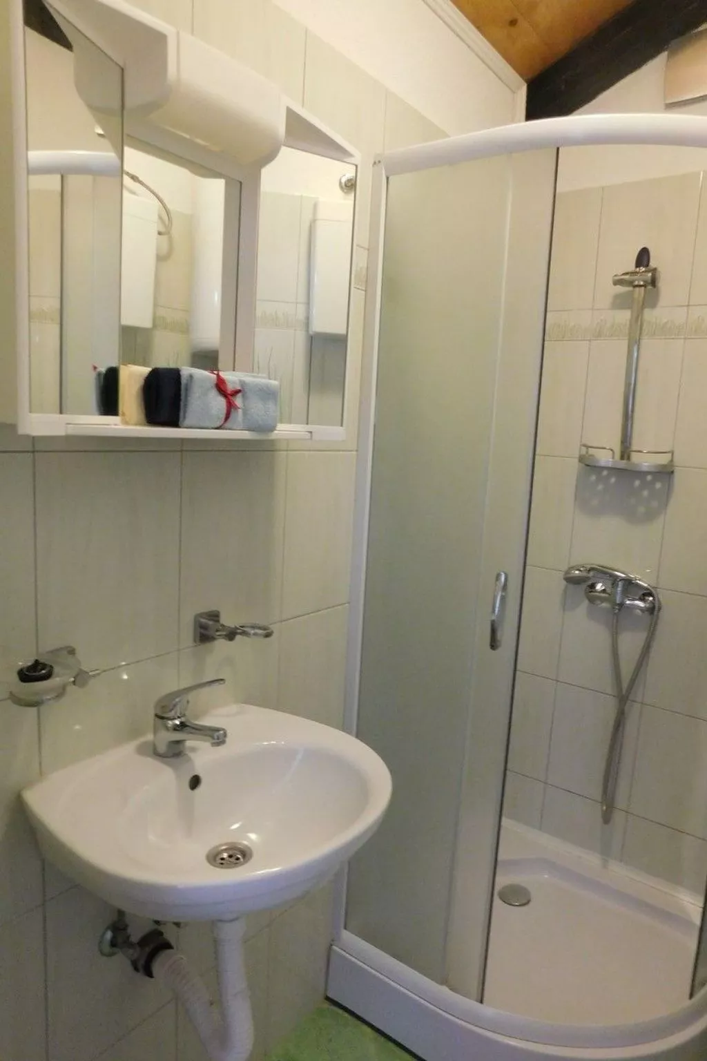 Bungalow mit Gartenblick-Drinnen