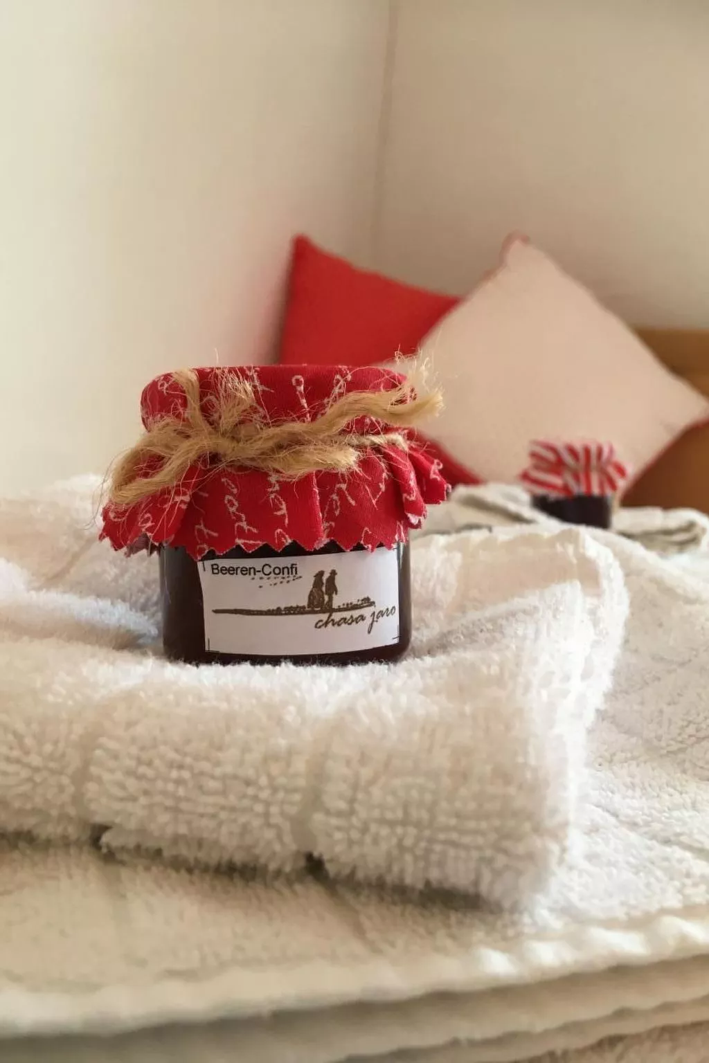 Chasa Jaro-Image-tags.info