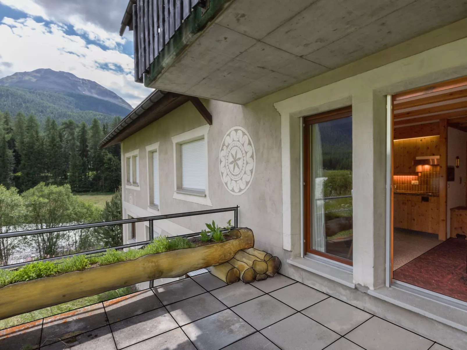 Studio Flüm-Outside