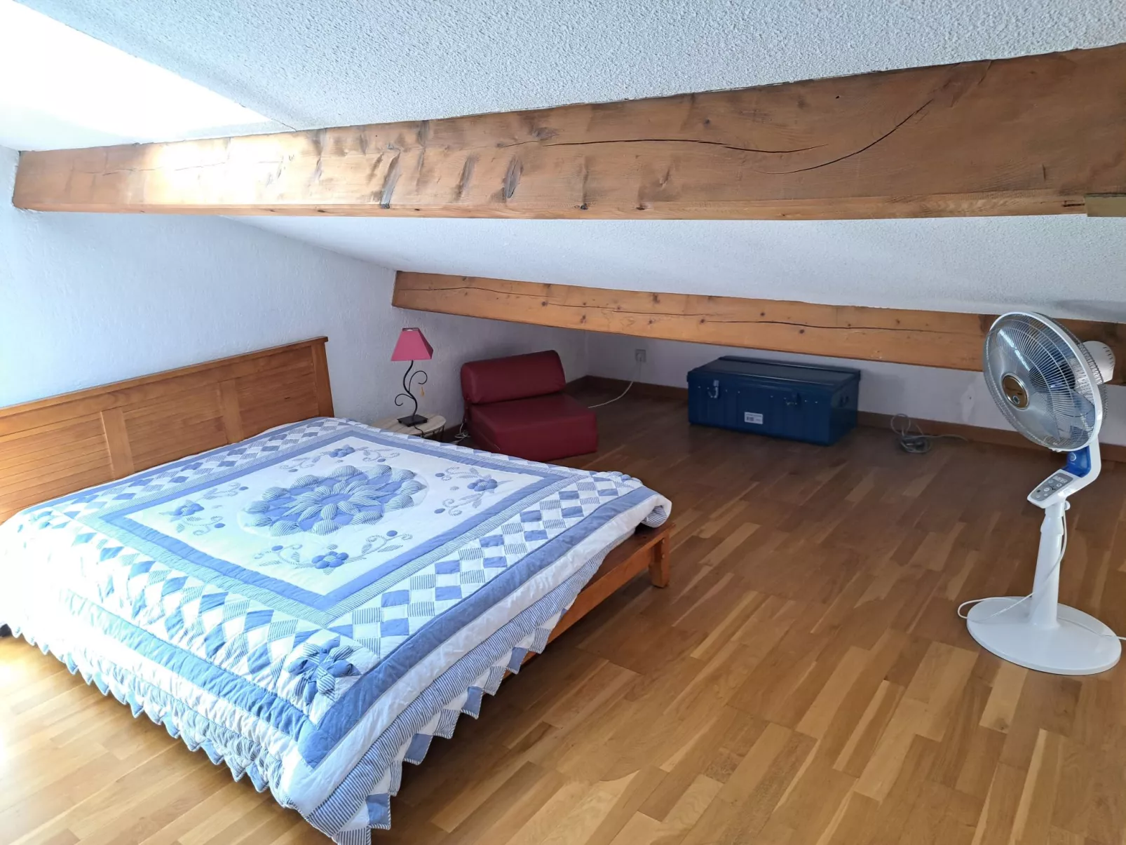 Aigues Marines-Inside