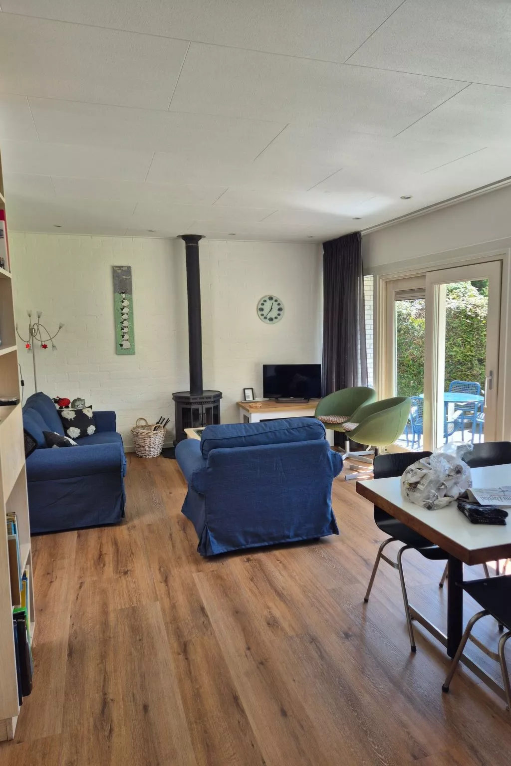 In Den Burg mit Möblierter Terrasse-Drinnen