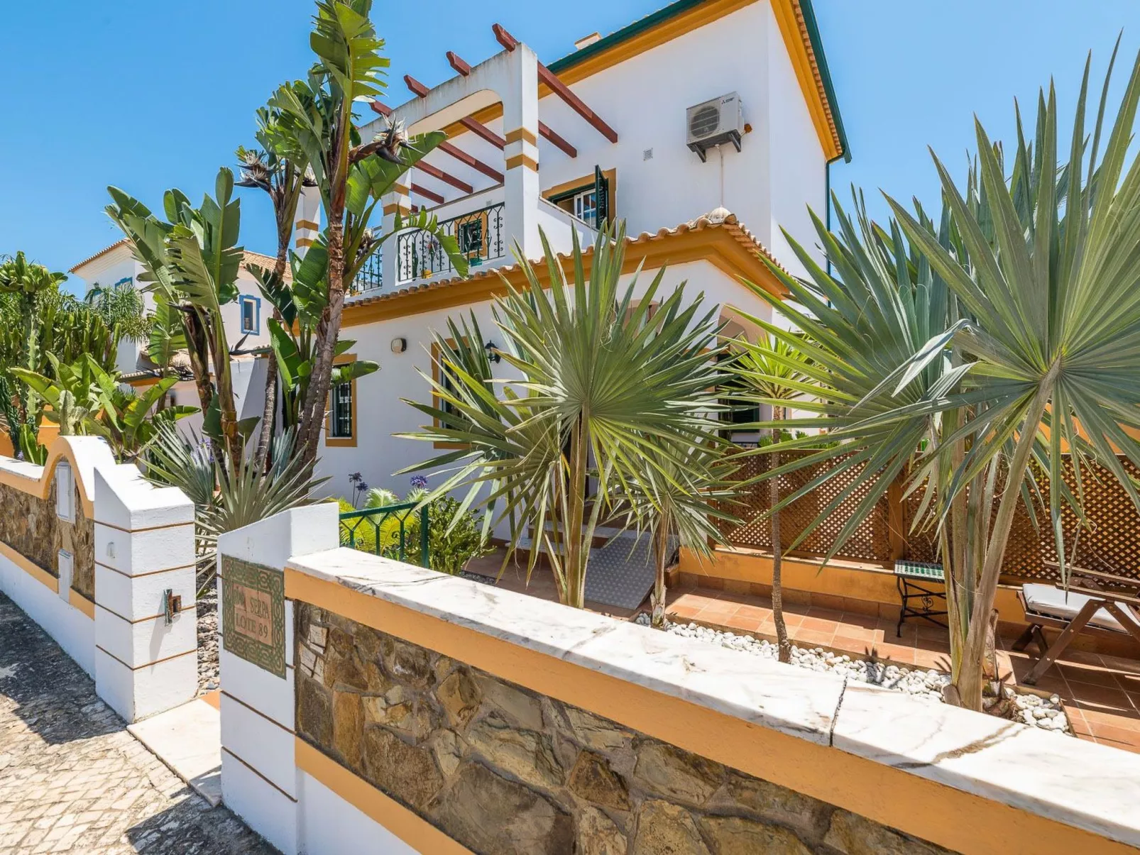 Feriendorf "Riad Serpa Galé". - Draußen