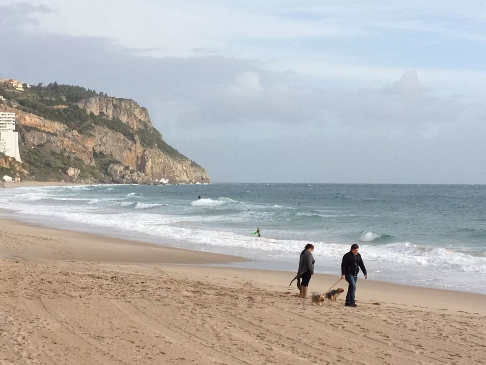 In Sesimbra mit Grill, Terrasse und Garten-Dehors