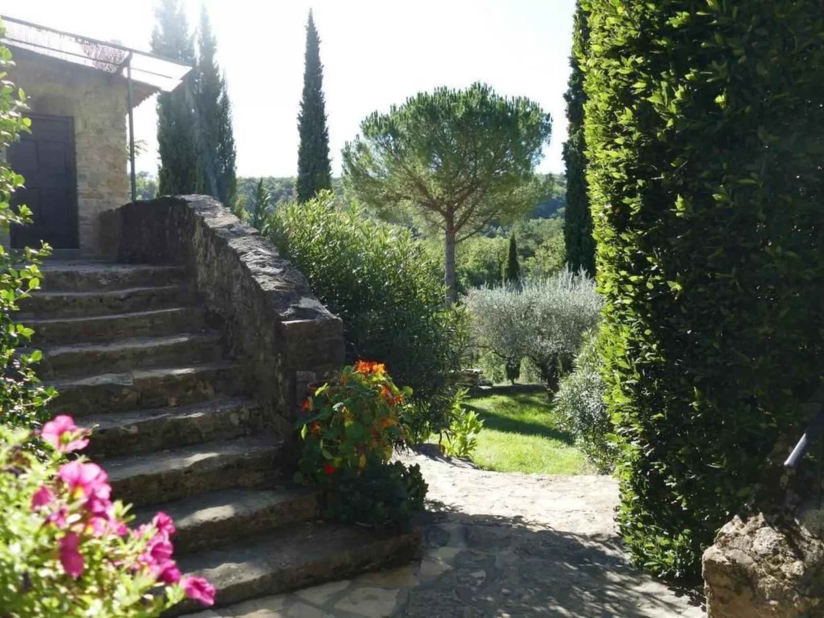 Petit mas de camp-Outside