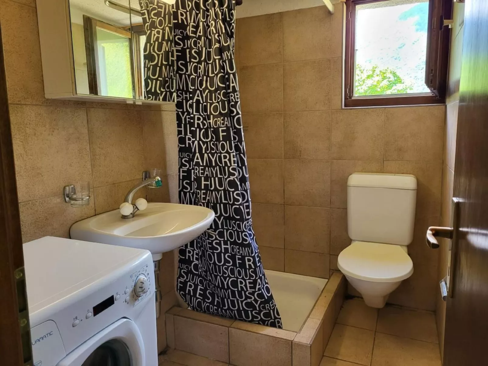 Rustico Ca Mignolo-Drinnen