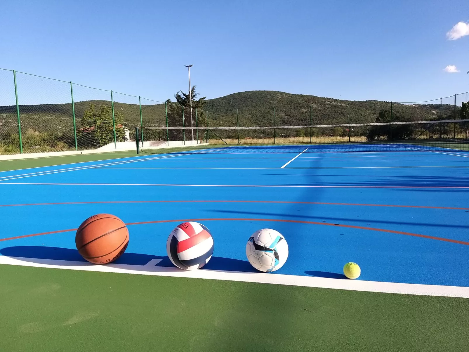 Anwesen "Villa Almas, Sauna, Fitnessraum, Multisport-Inside