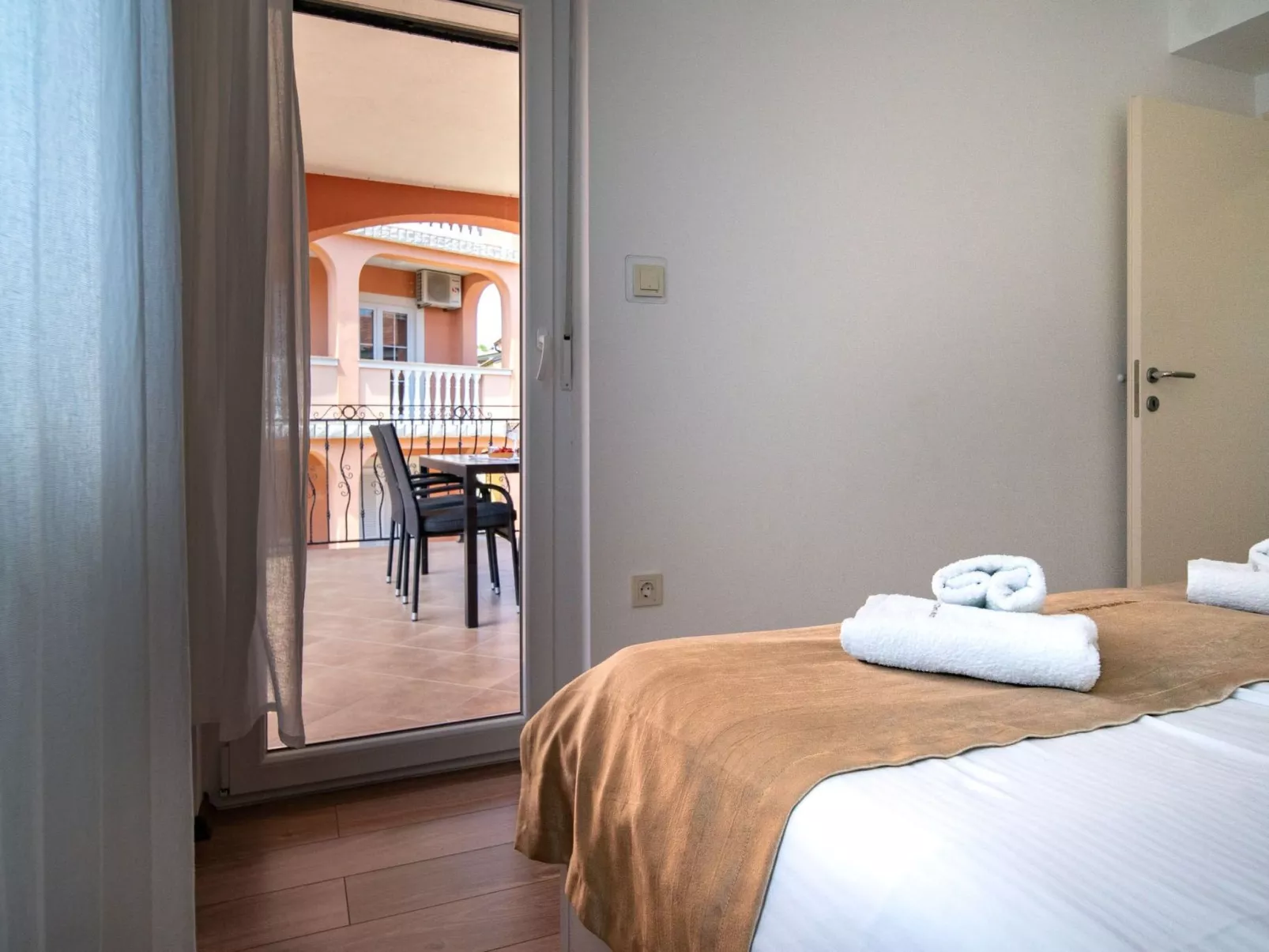 In Lopar mit Terrasse und Grill-Inside